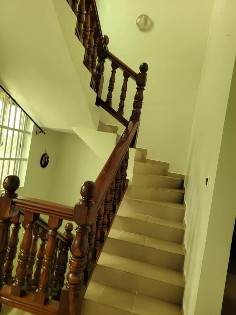 Villa photo 2