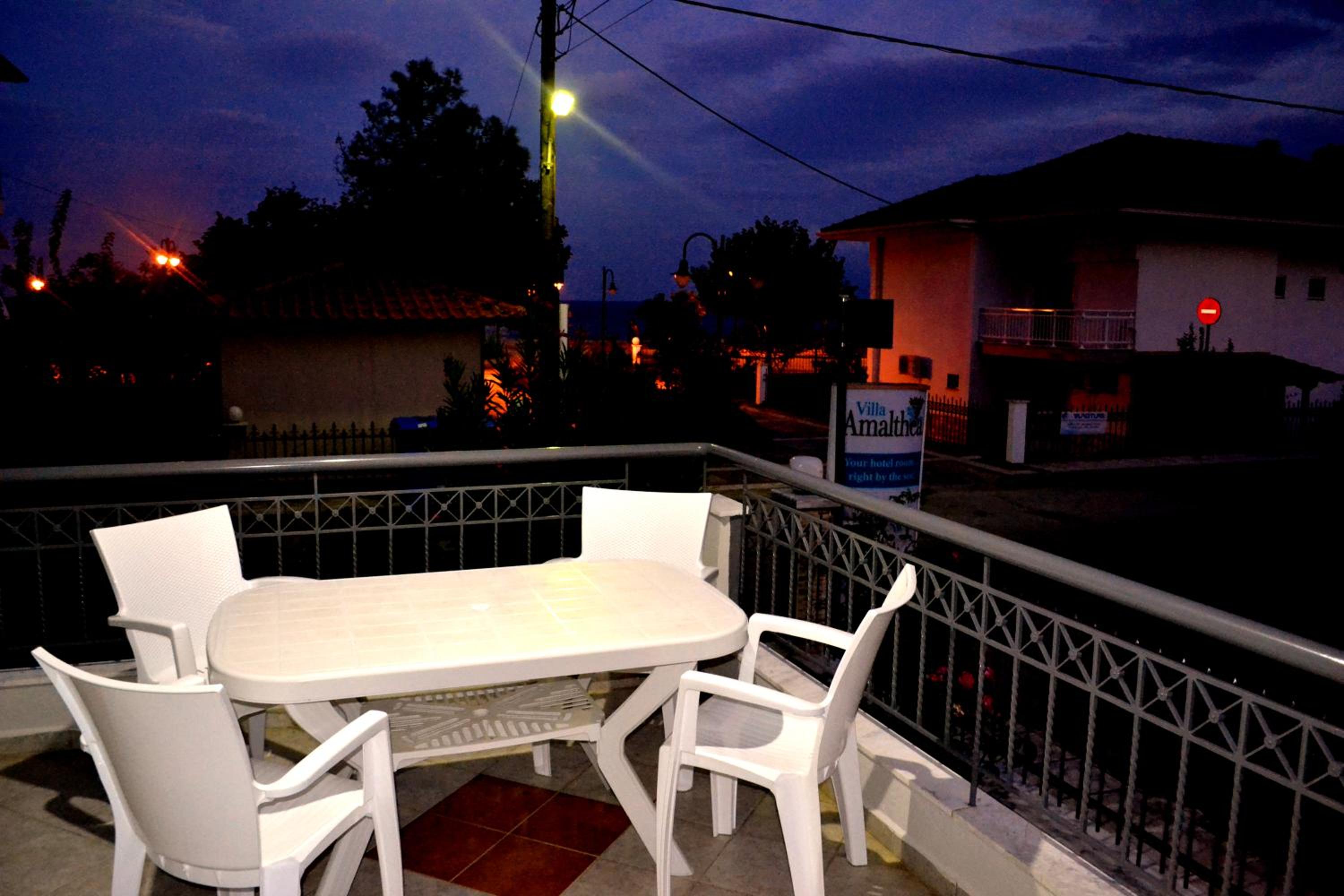 Studio with Sea View - Photo 43