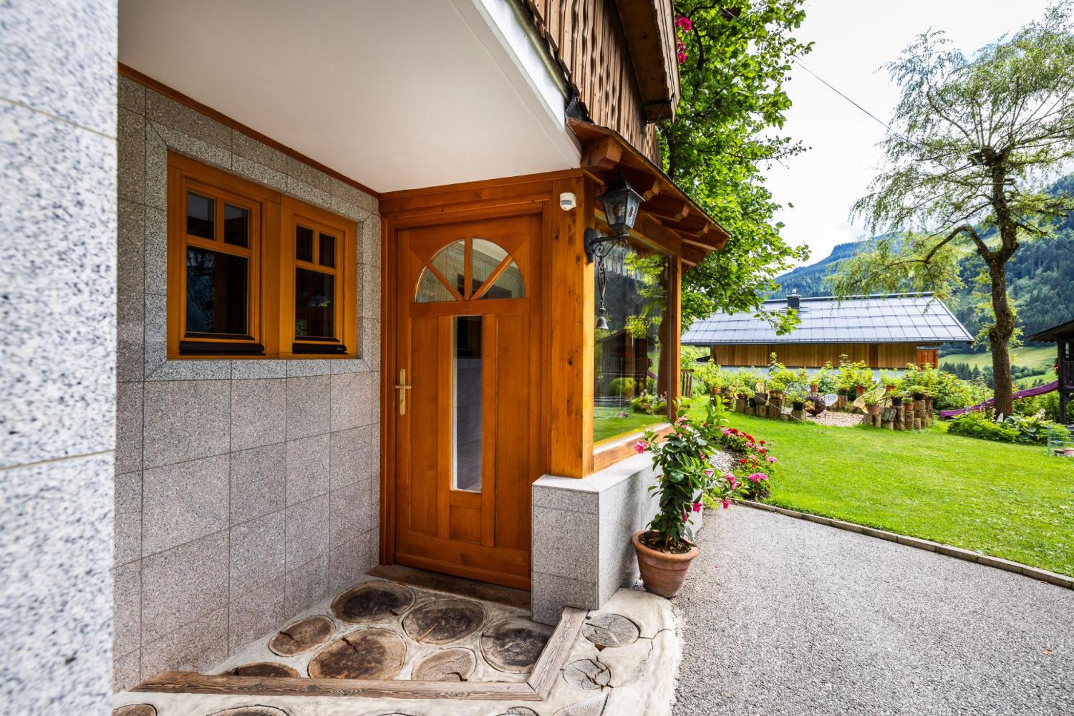 Apartment with Garden View - Photo 7