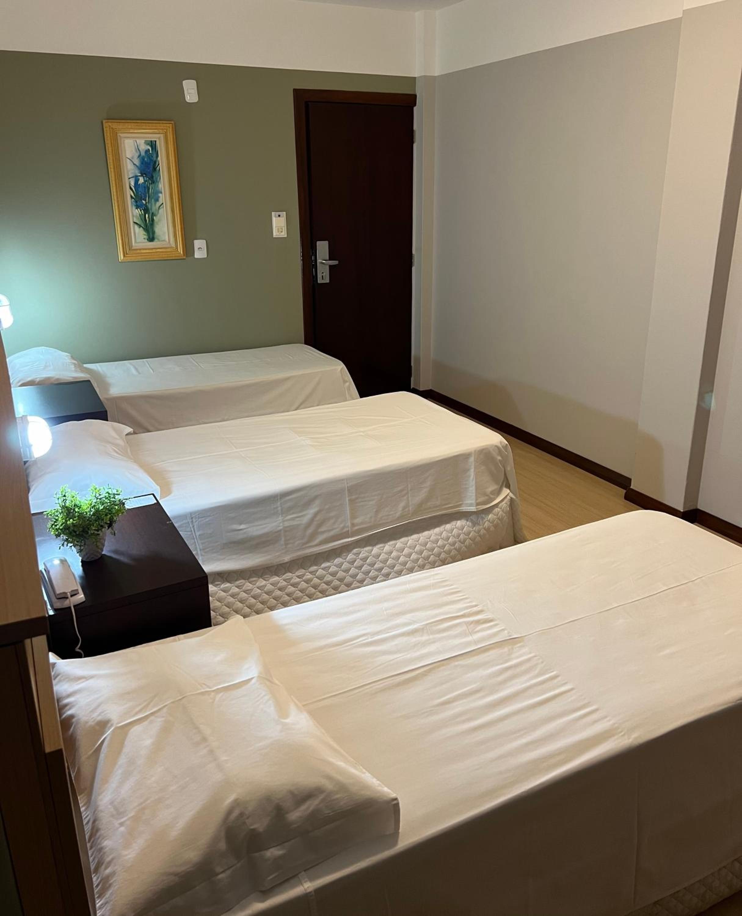 Luxury Triple Room photo 3