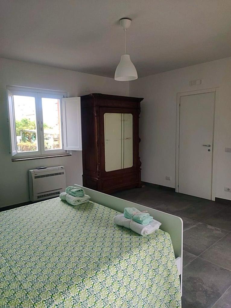 Large Double Room photo 1