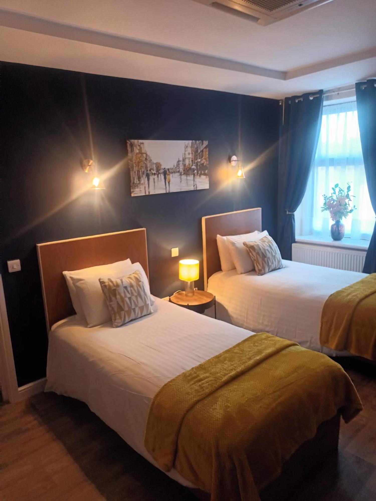 Budget Twin Room photo 1
