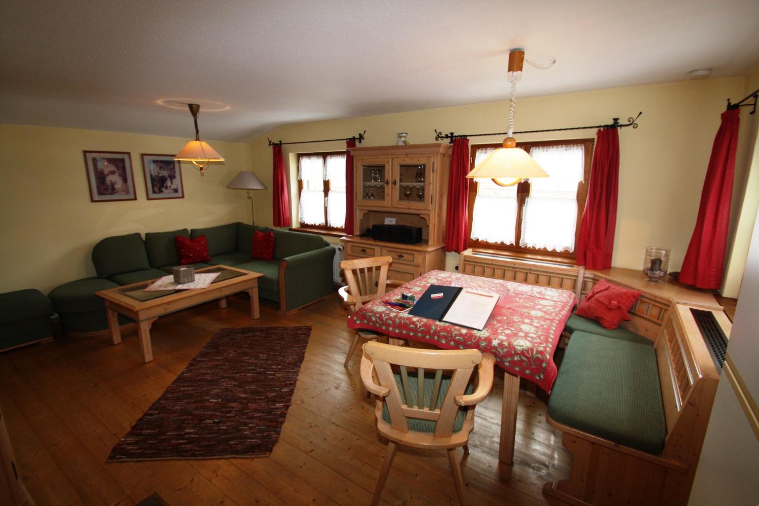 Comfort One-Bedroom Apartment photo 2