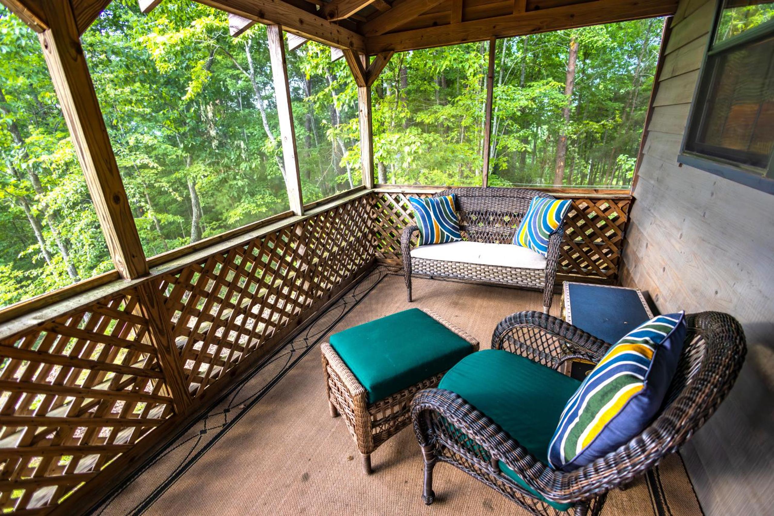 One-Bedroom House photo 3
