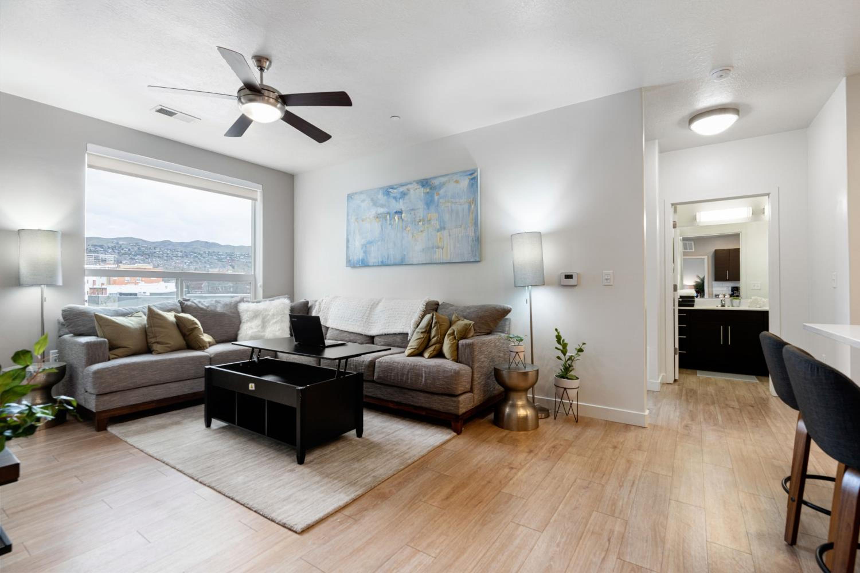 Two-Bedroom Deluxe Apartment photo 1