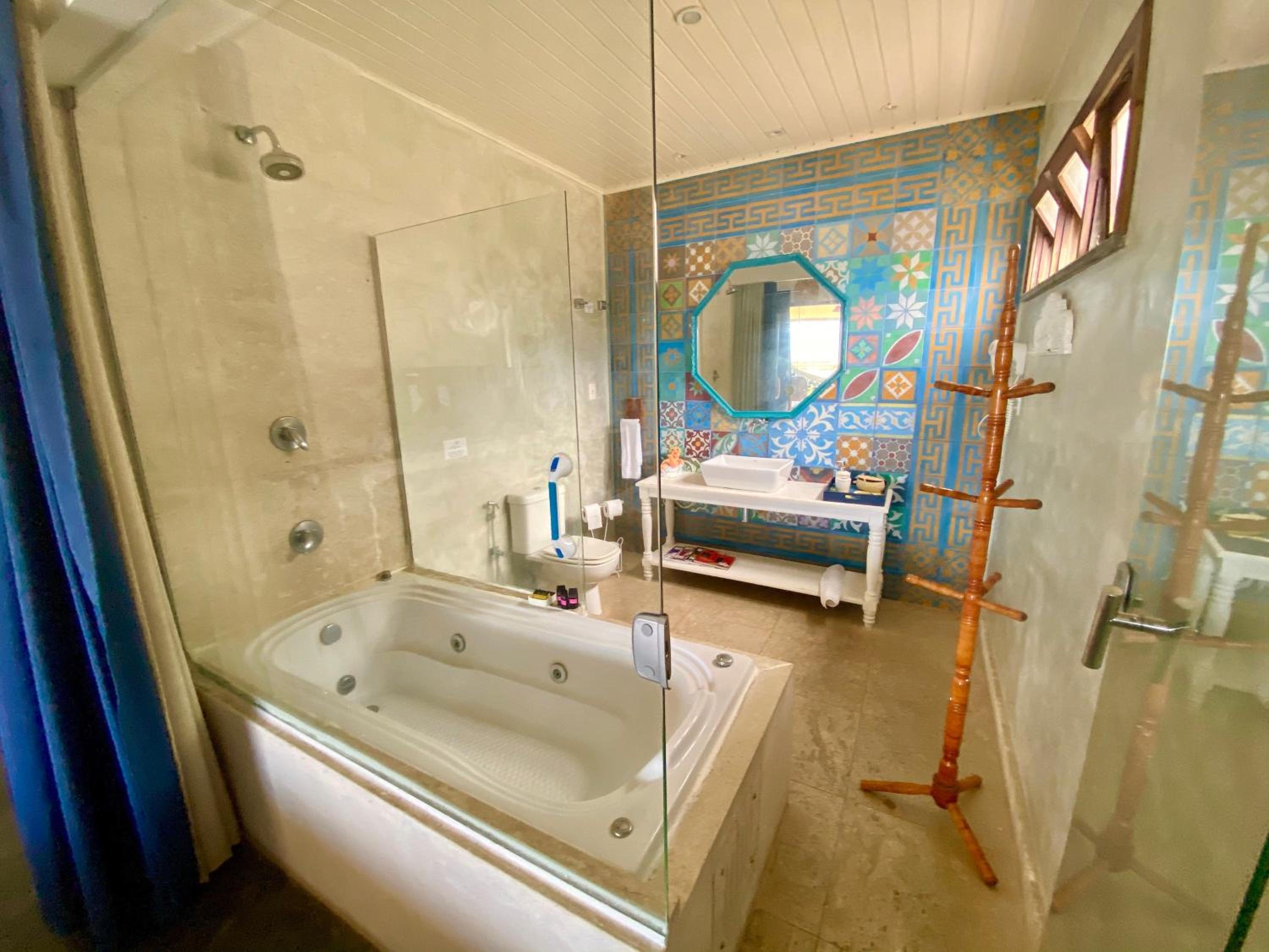 Deluxe Double Room with Balcony and Sea View photo 2