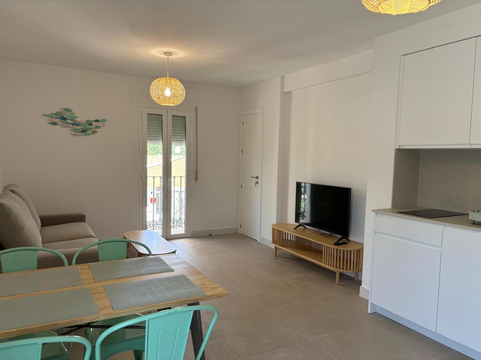 Apartamento con Balcón (4 adultos)