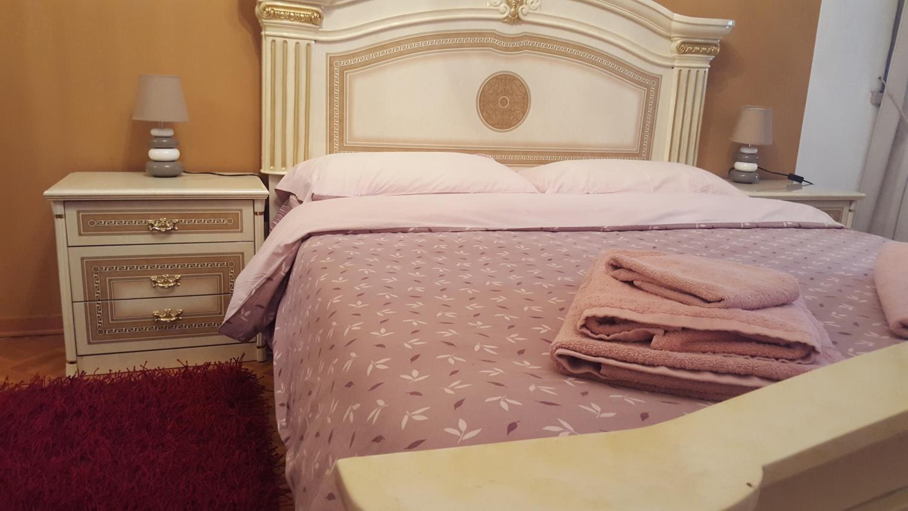 Double Room - Photo 19