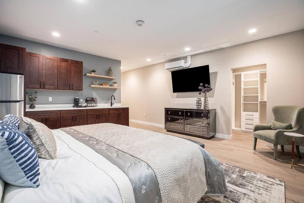 One-Bedroom House photo 3