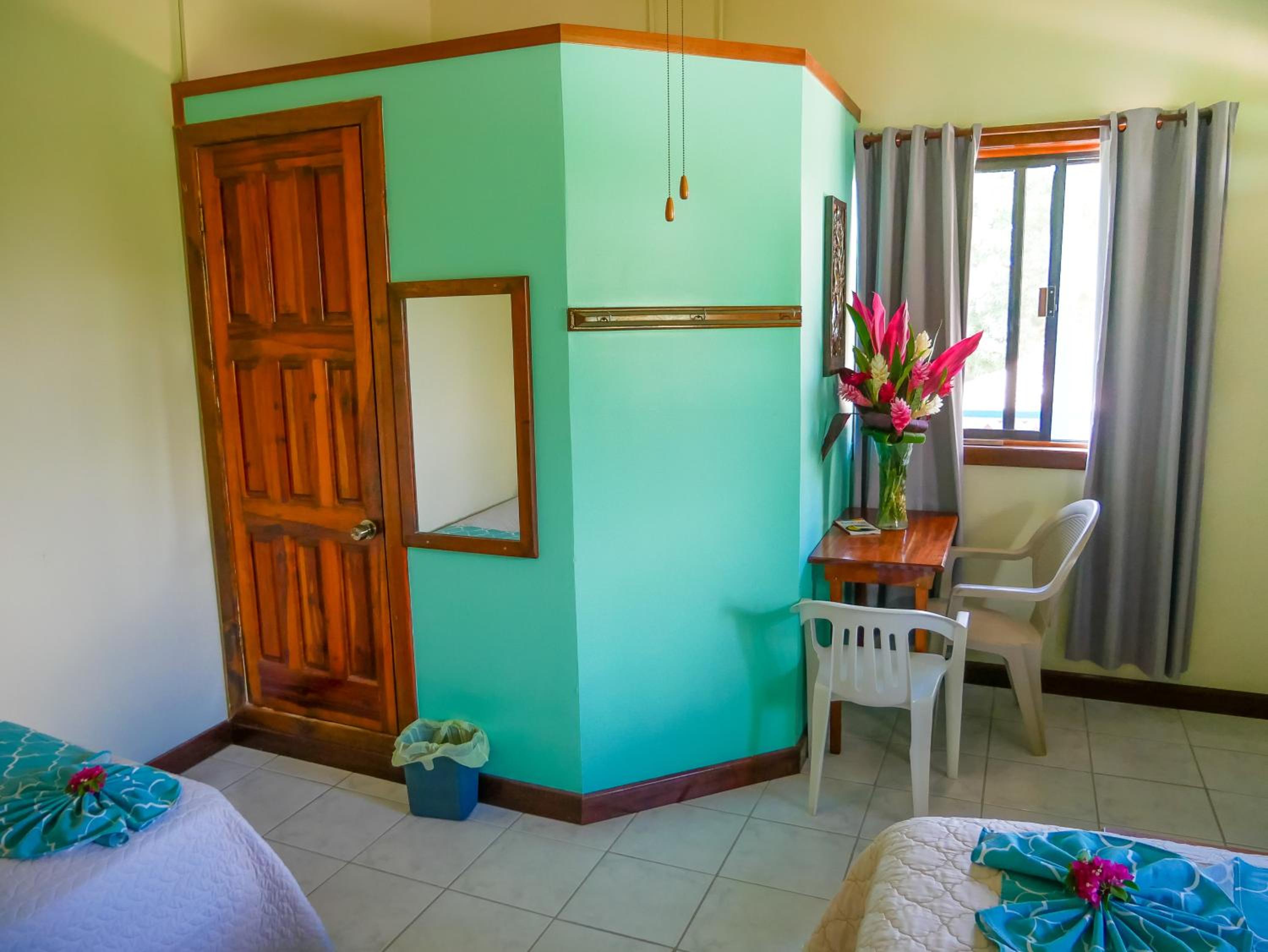 Deluxe Triple Room photo 3