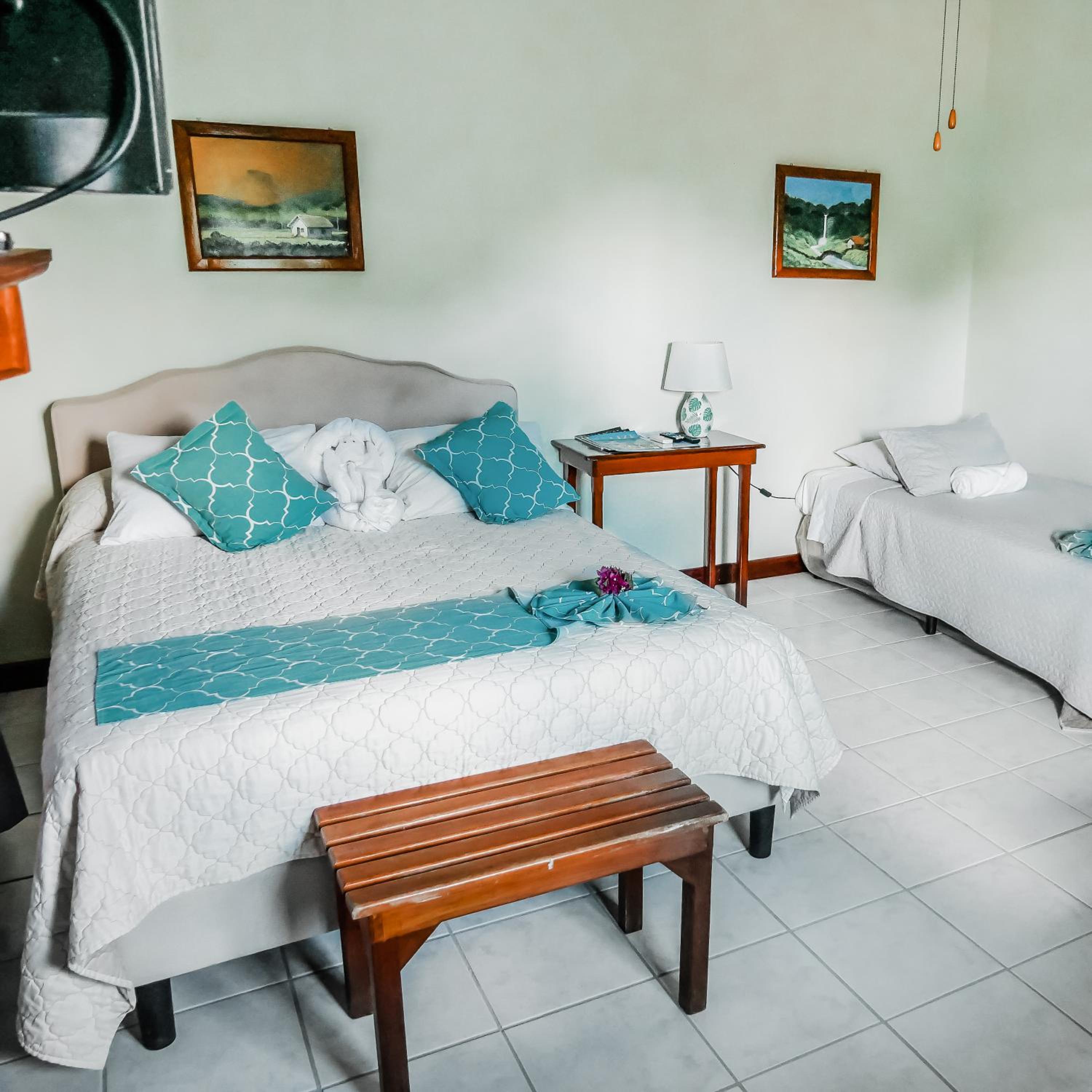 Deluxe Triple Room photo 2