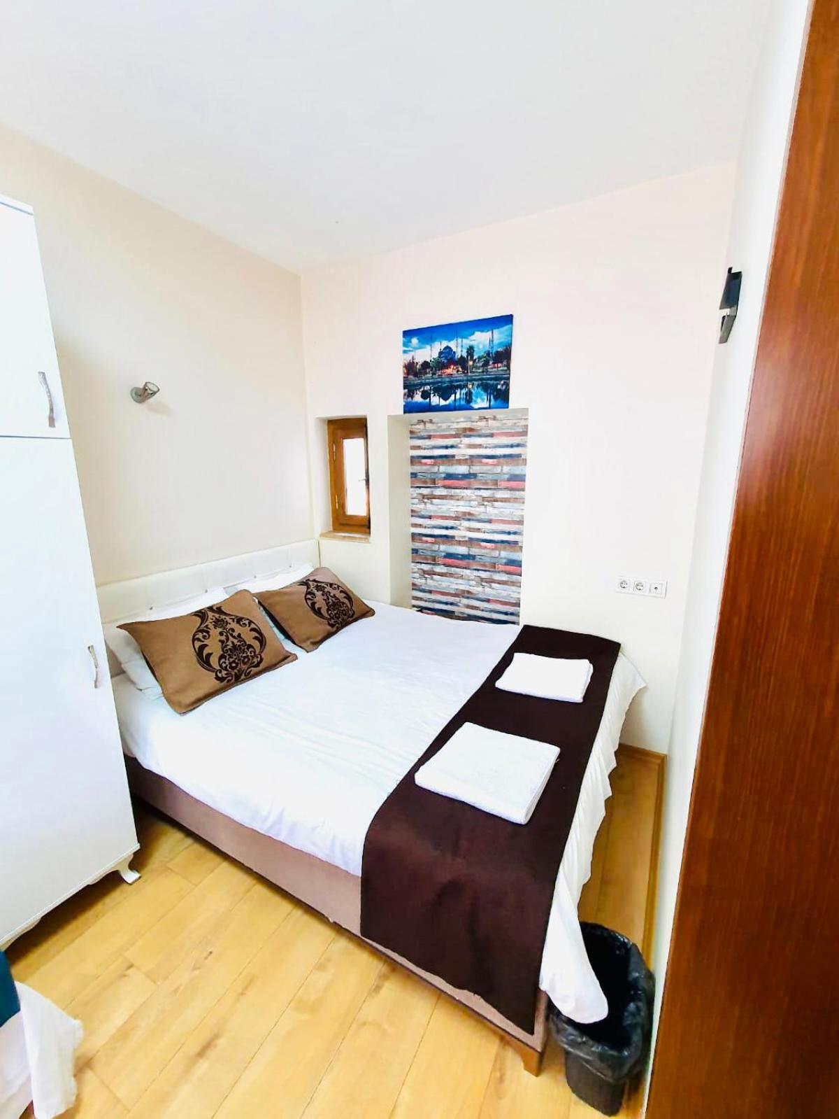 Comfort Triple Room photo 2