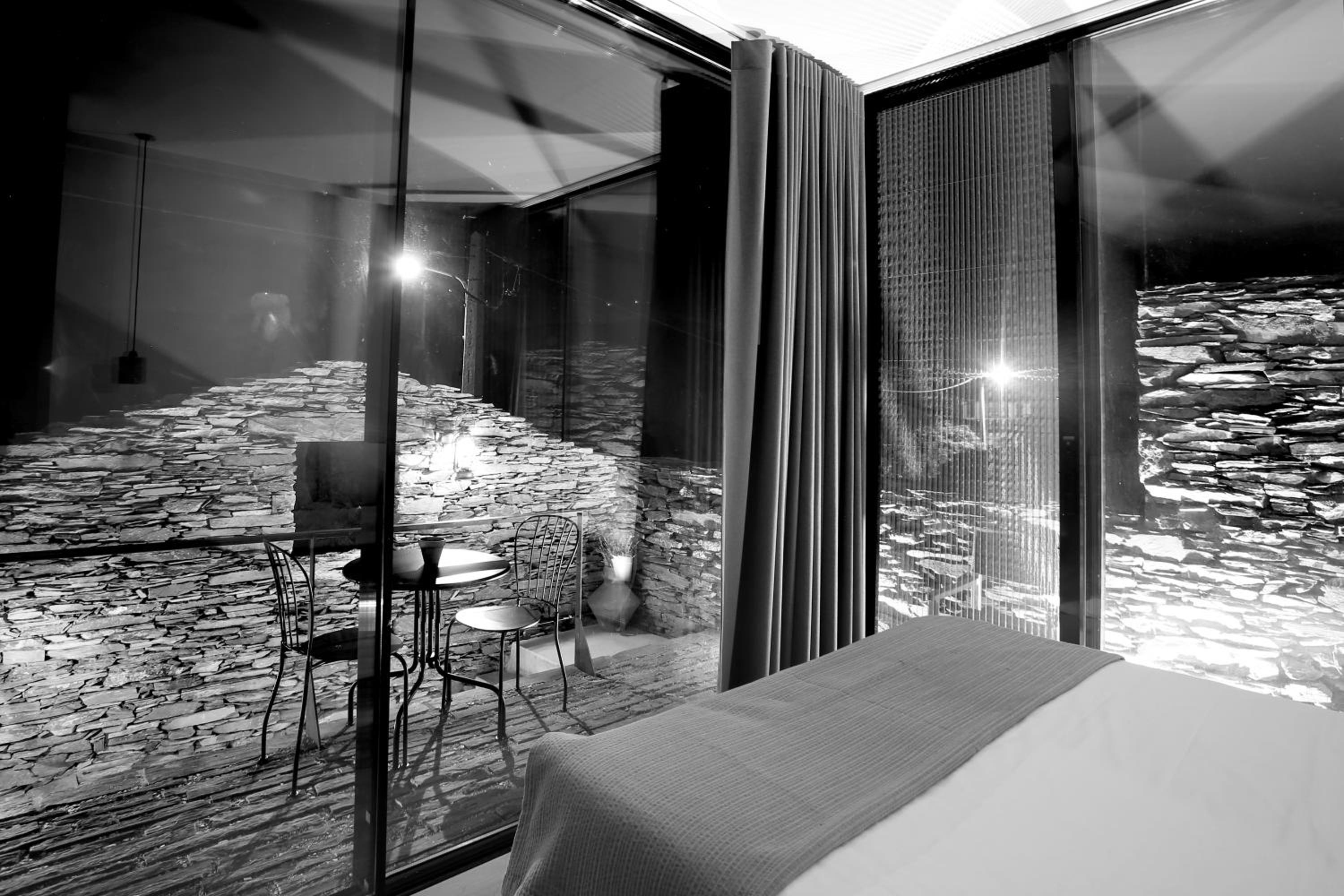 One-Bedroom House - Photo 5