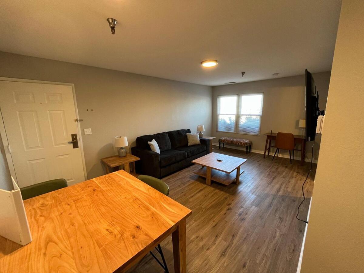 Apartment photo 1