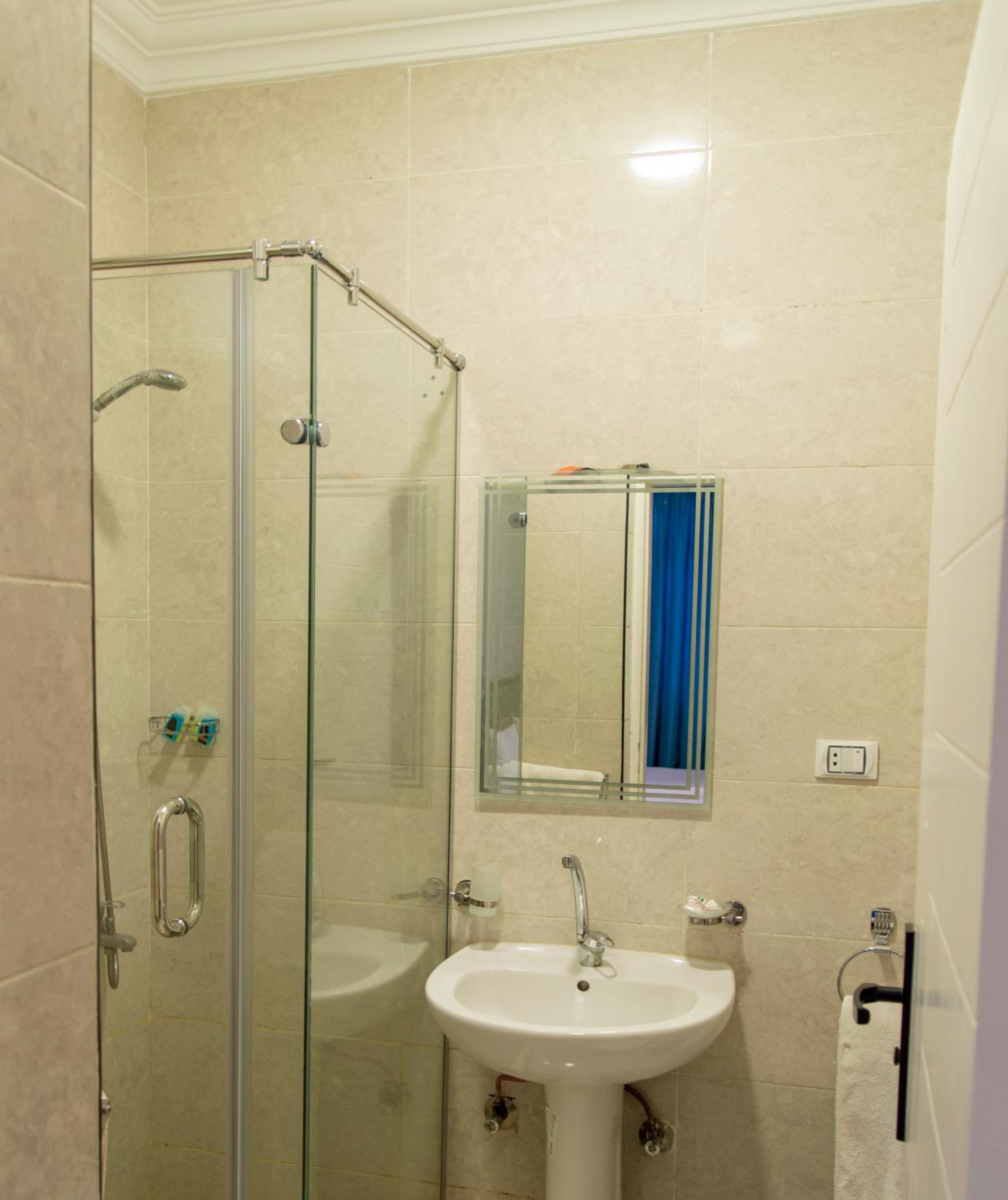 Deluxe Suite photo 2