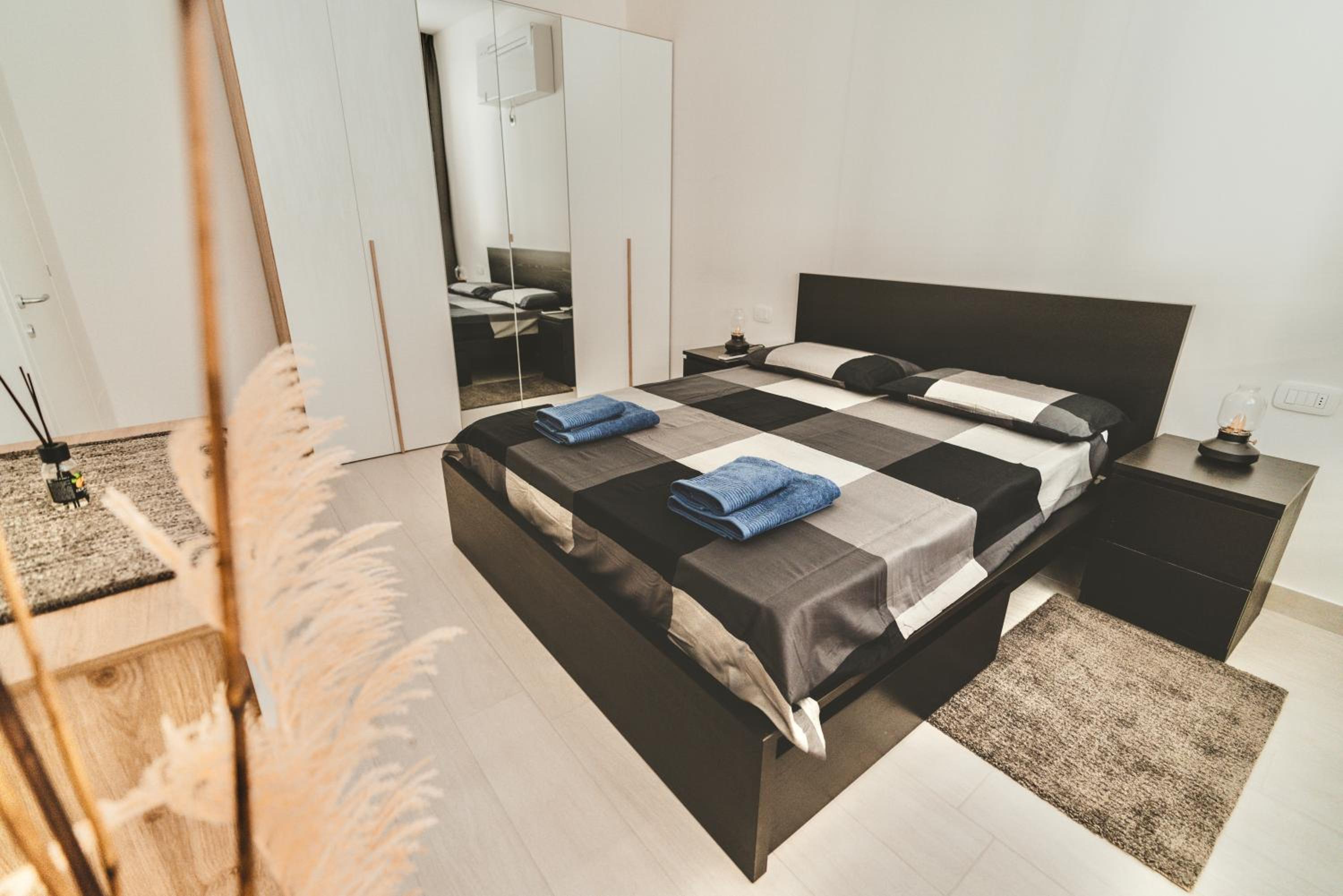 Two-Bedroom House photo 2