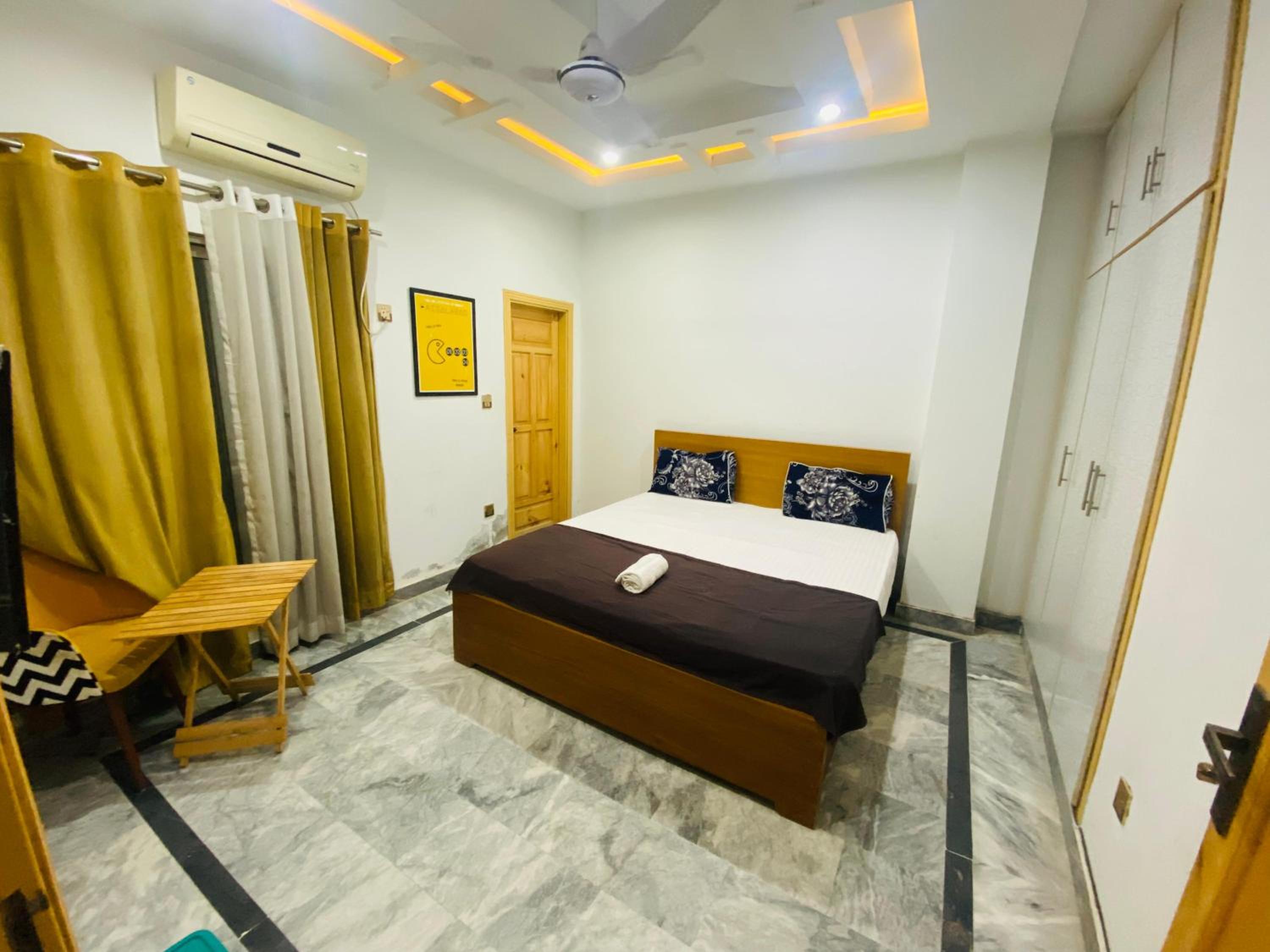 Deluxe Single Room With Balcony photo 1