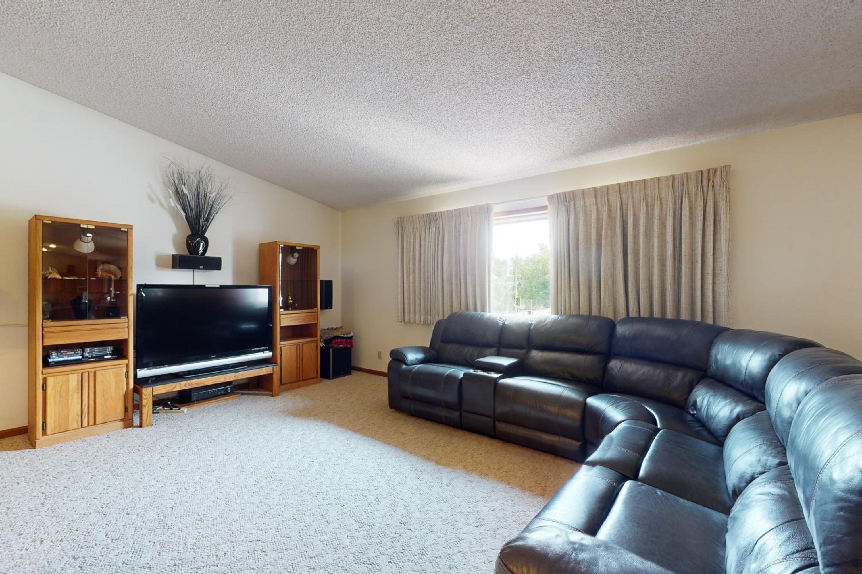 Apartment photo 3