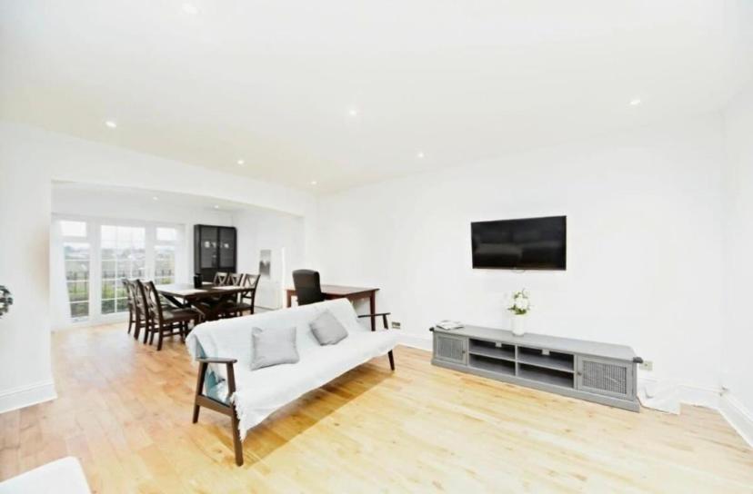 Chalet photo 1