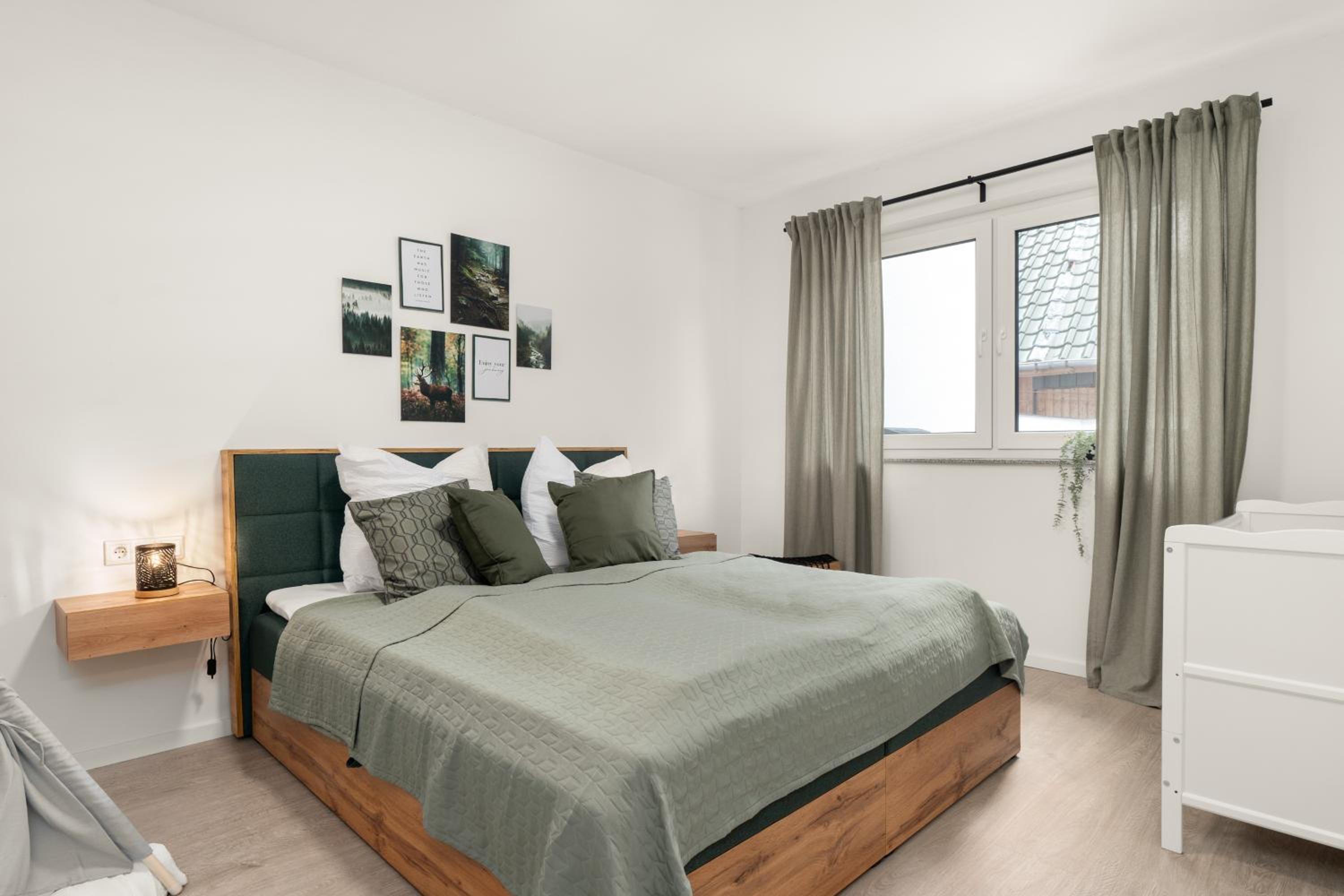 Three-Bedroom Apartment photo 1