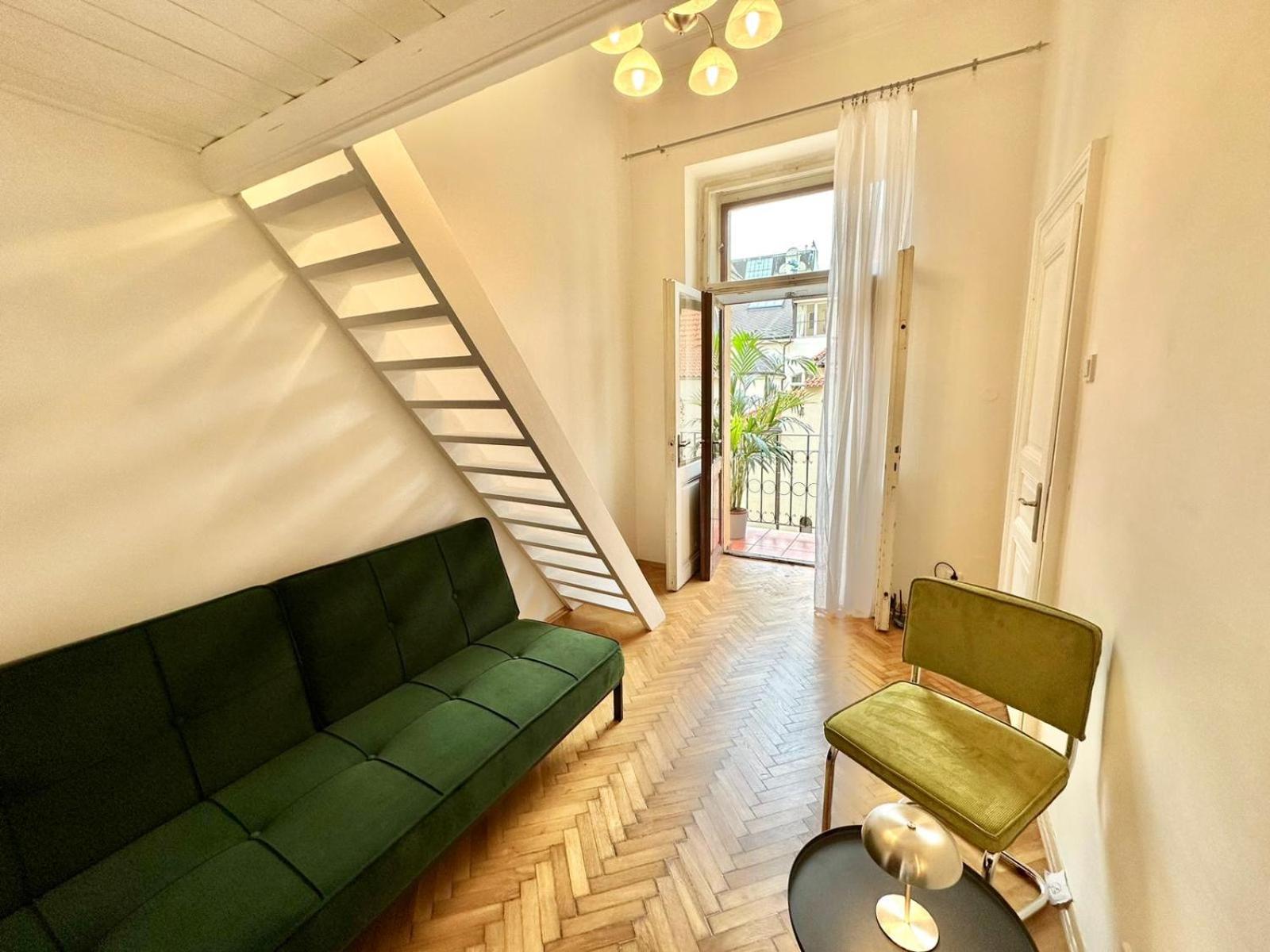 Apartment - Split Level