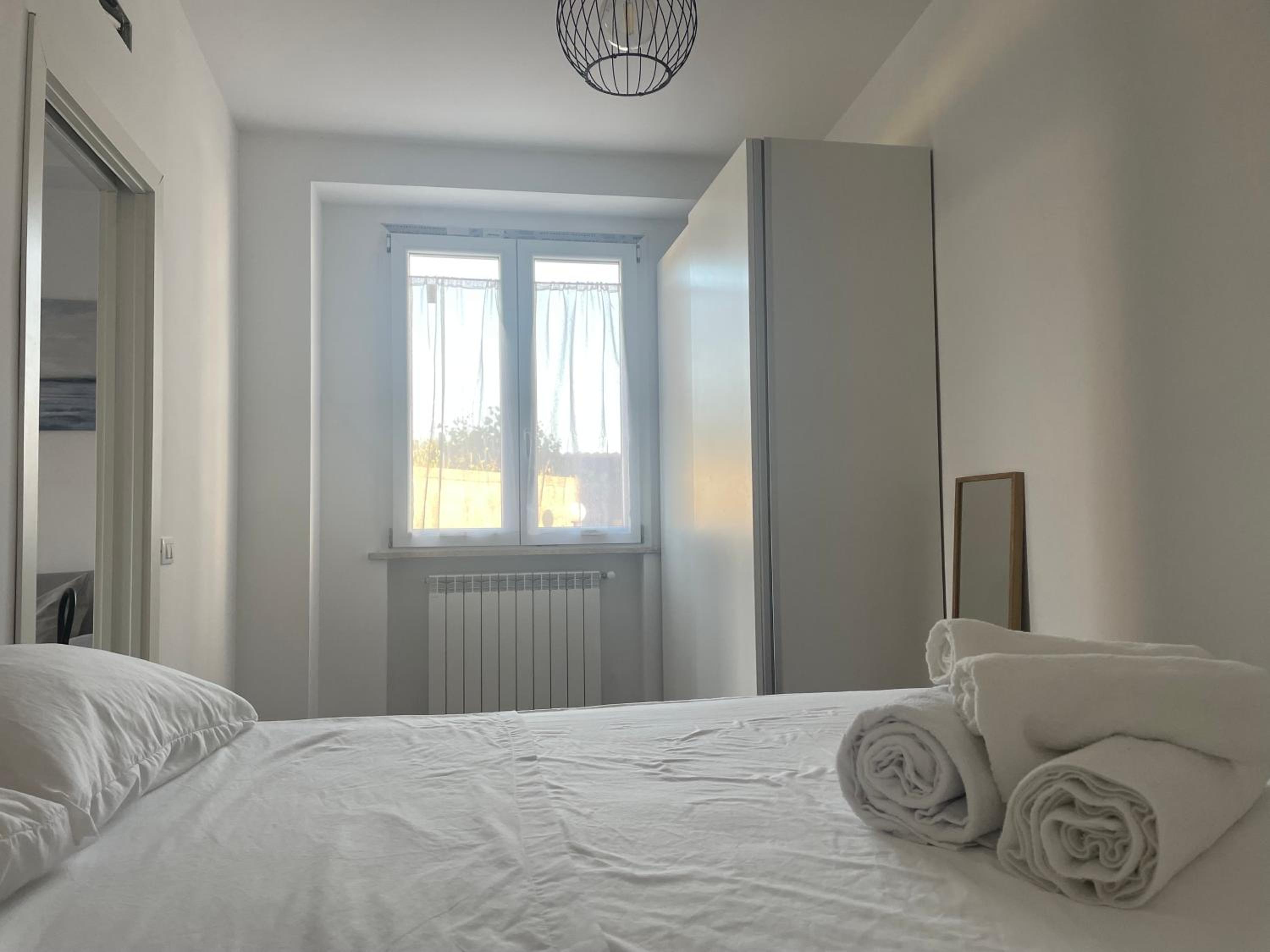 One-Bedroom House photo 1