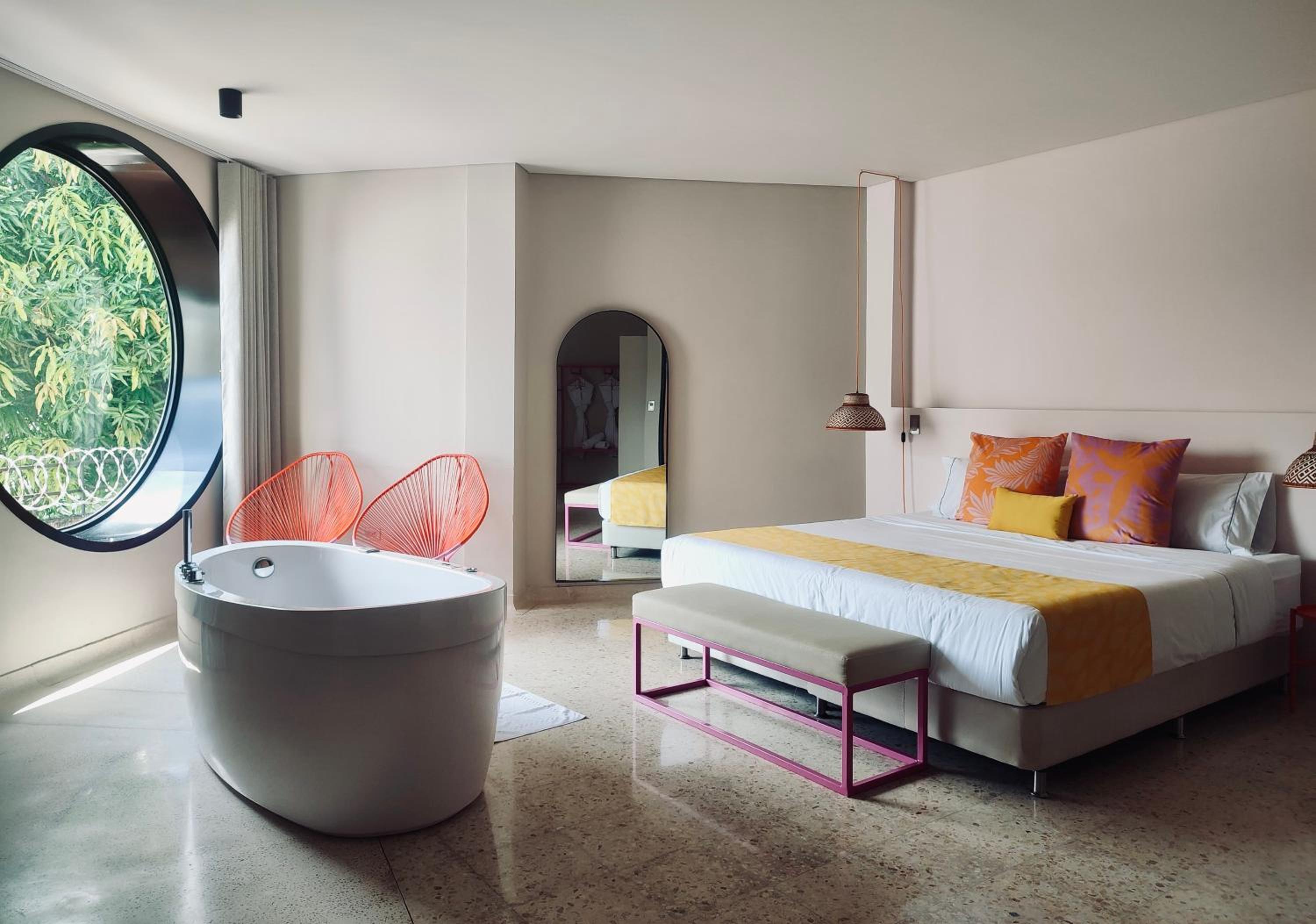 Suite with Pool View photo 1