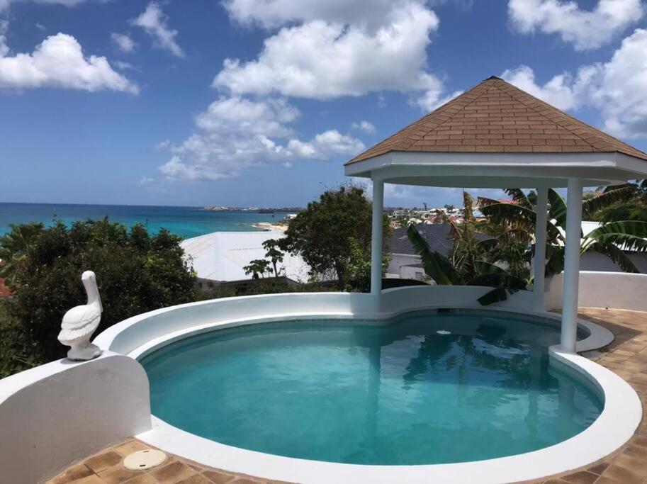Three-Bedroom Villa photo 1