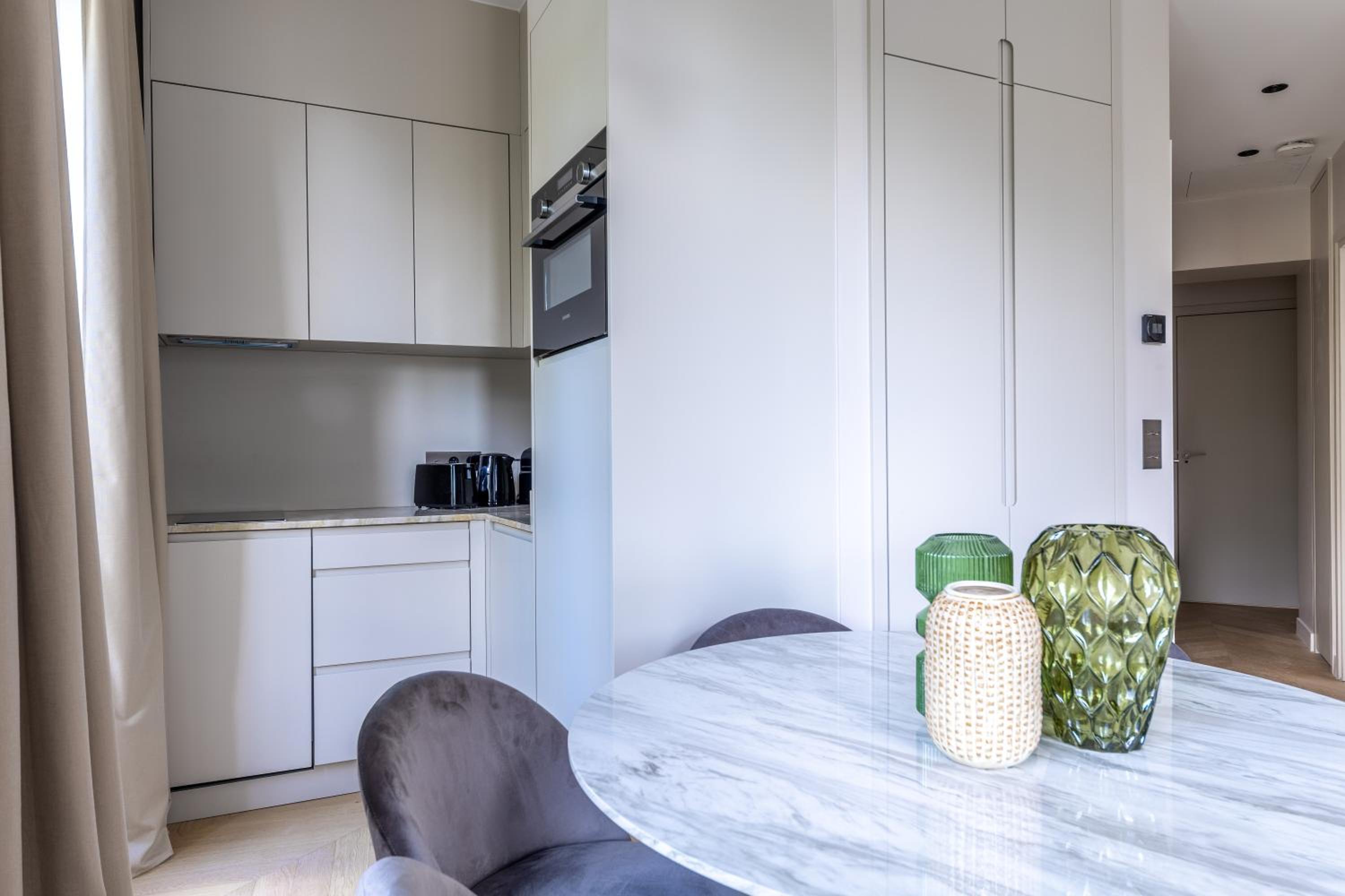 Two-Bedroom Deluxe Apartment