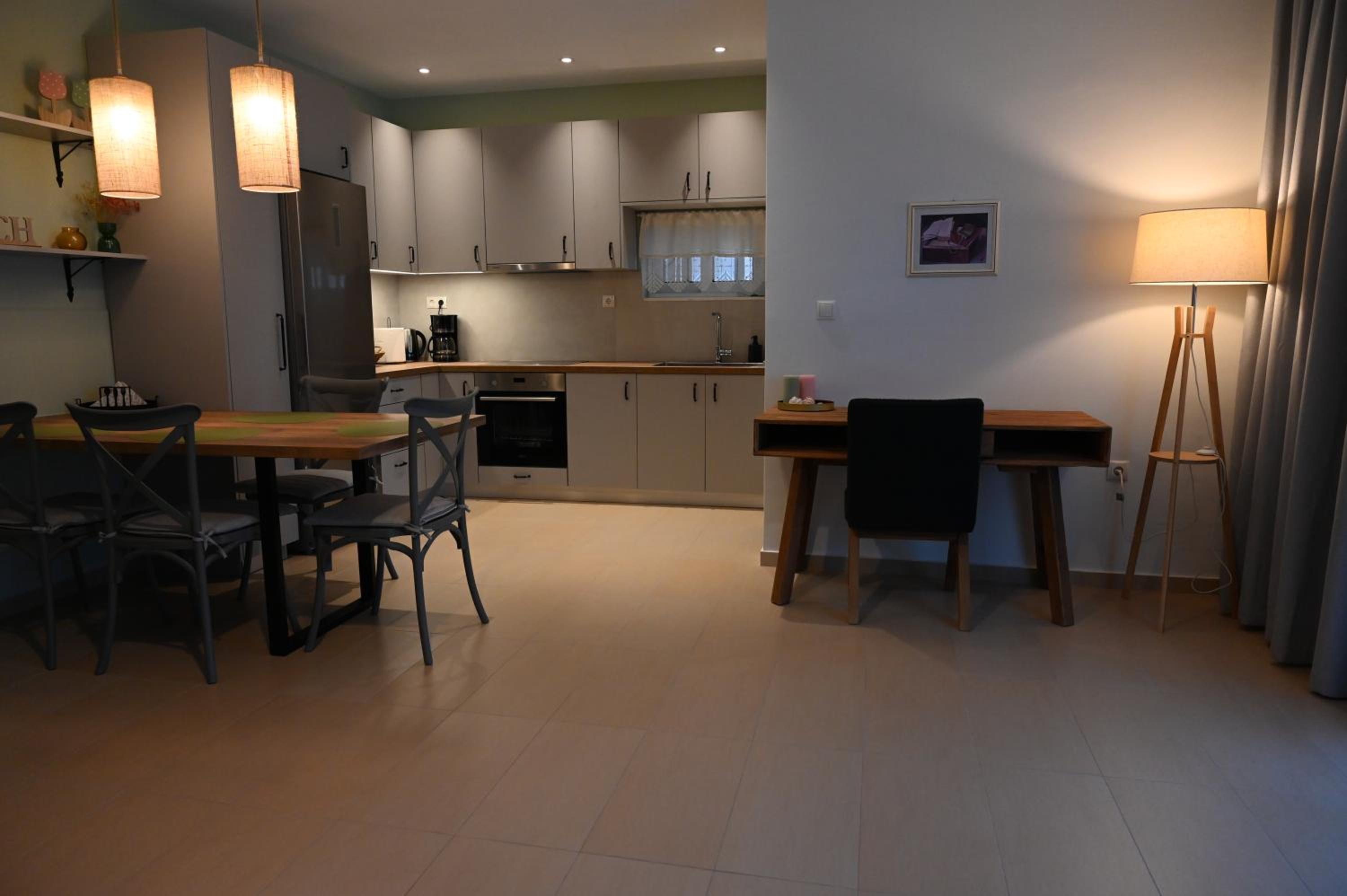 One-Bedroom House photo 3