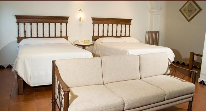 Deluxe Suite photo 1
