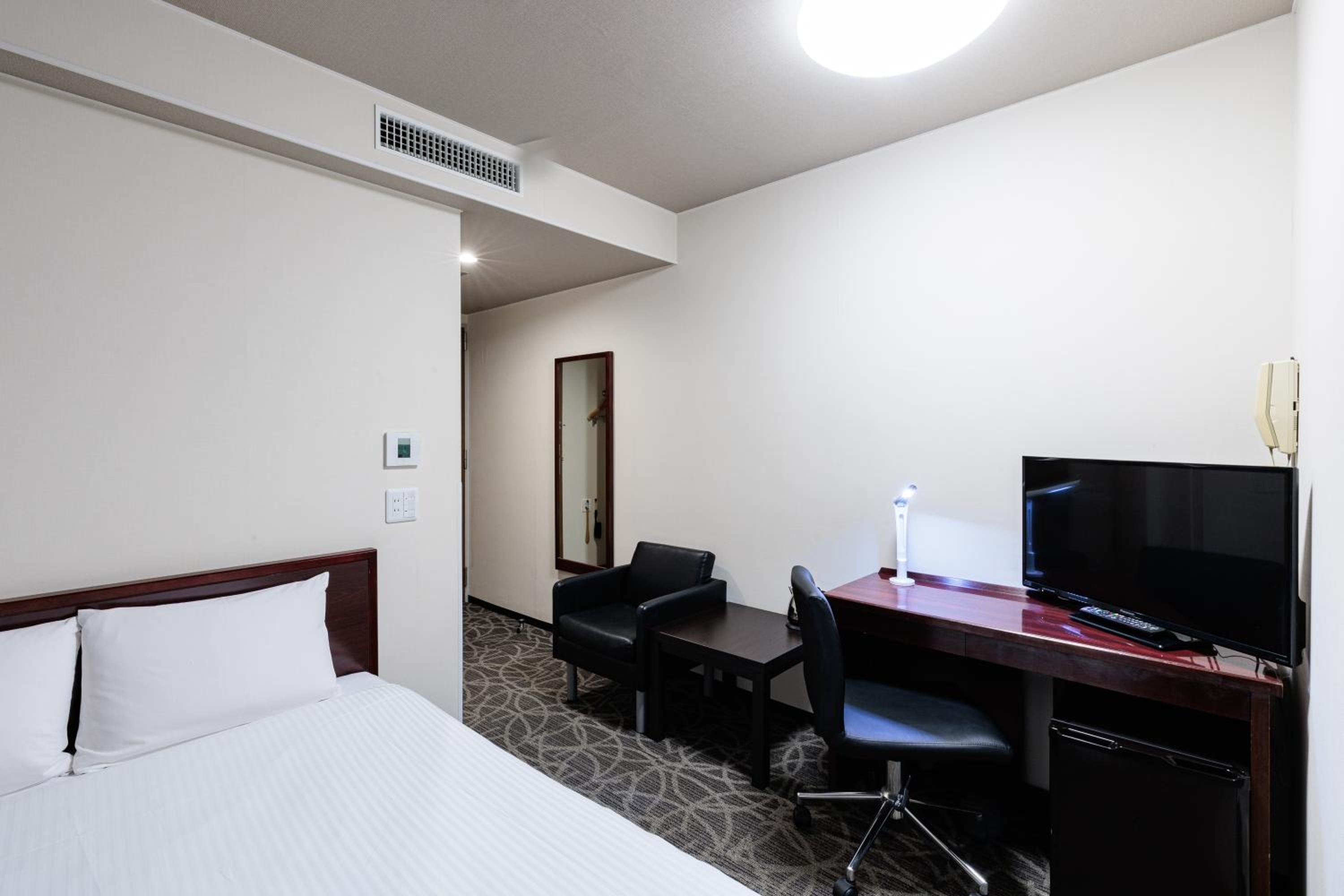 Standard Double Room - Non-Smoking