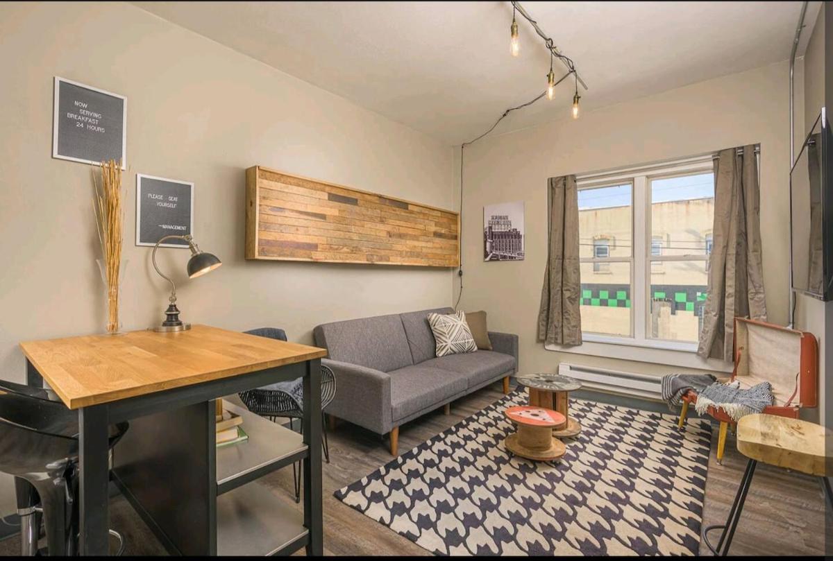 Apartment photo 1