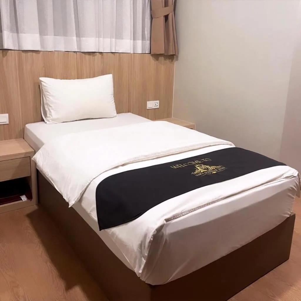 Superior Single Room