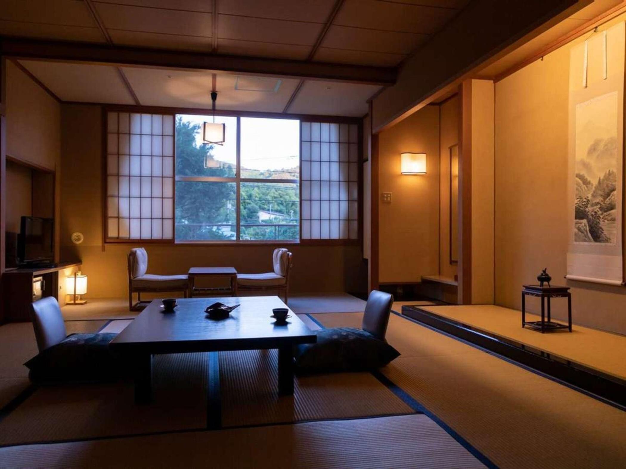 Standard Japanese-Style Room - Non-Smoking photo 3