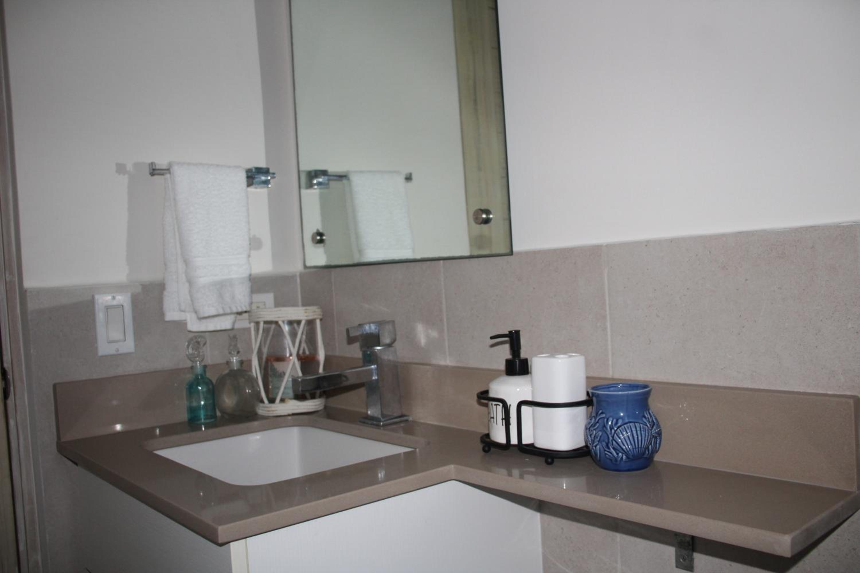 Two-Bedroom Apartment photo 2