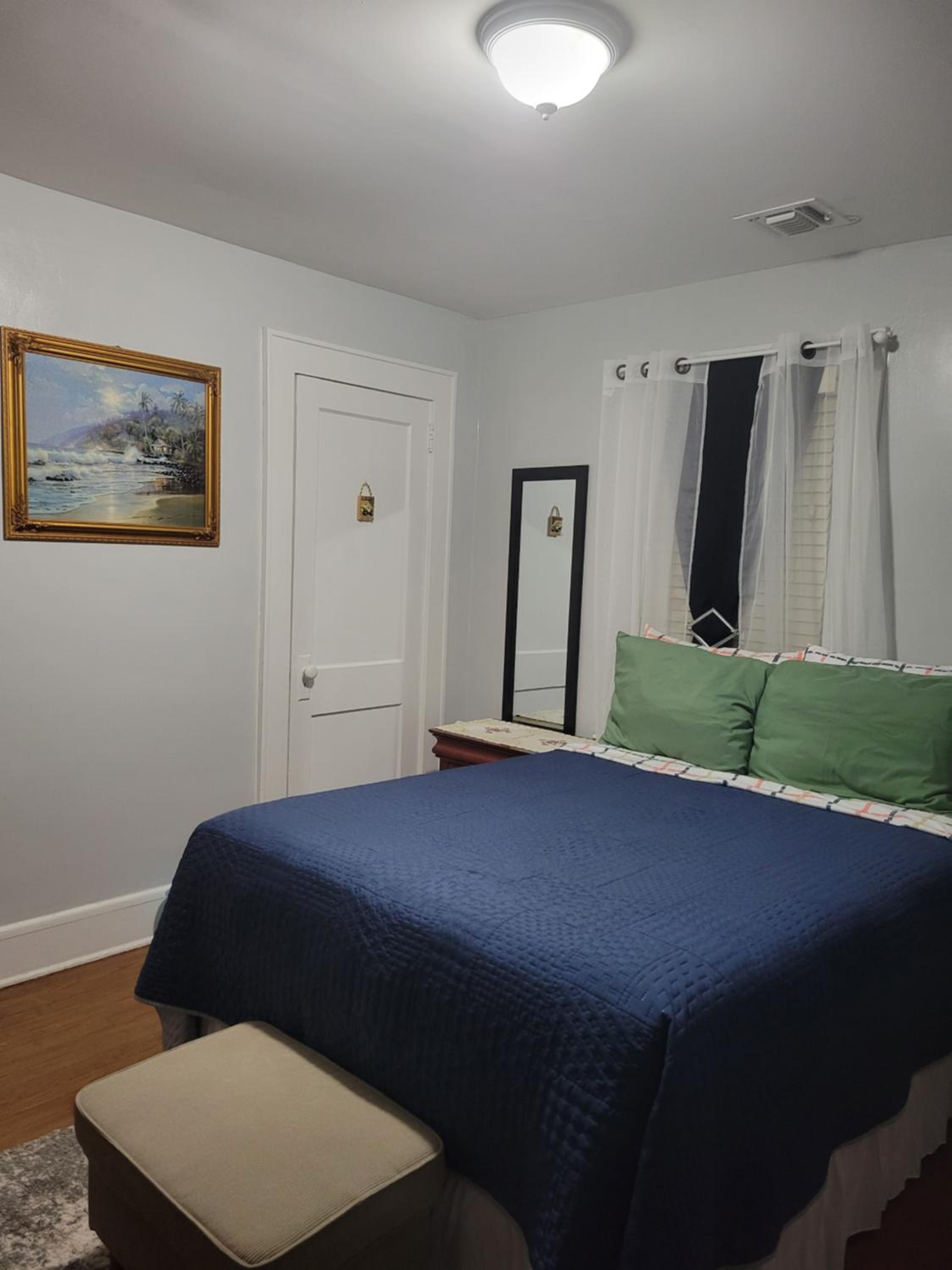 Double Room with Shared Bathroom photo 1