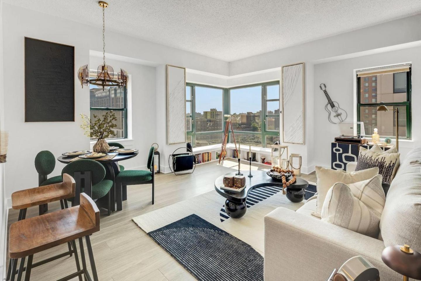 Apartment photo 1