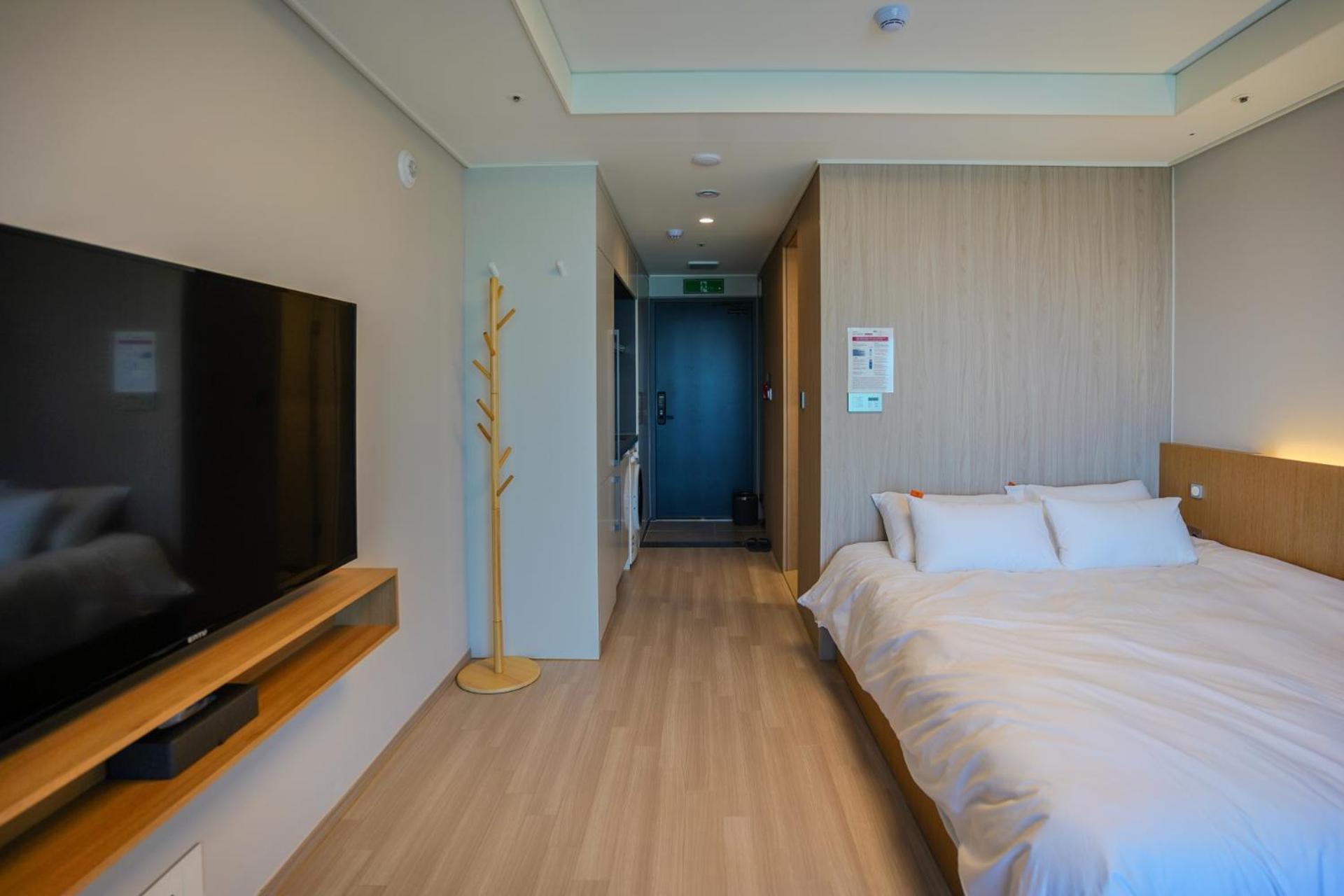 Standard Double Room - Photo 2