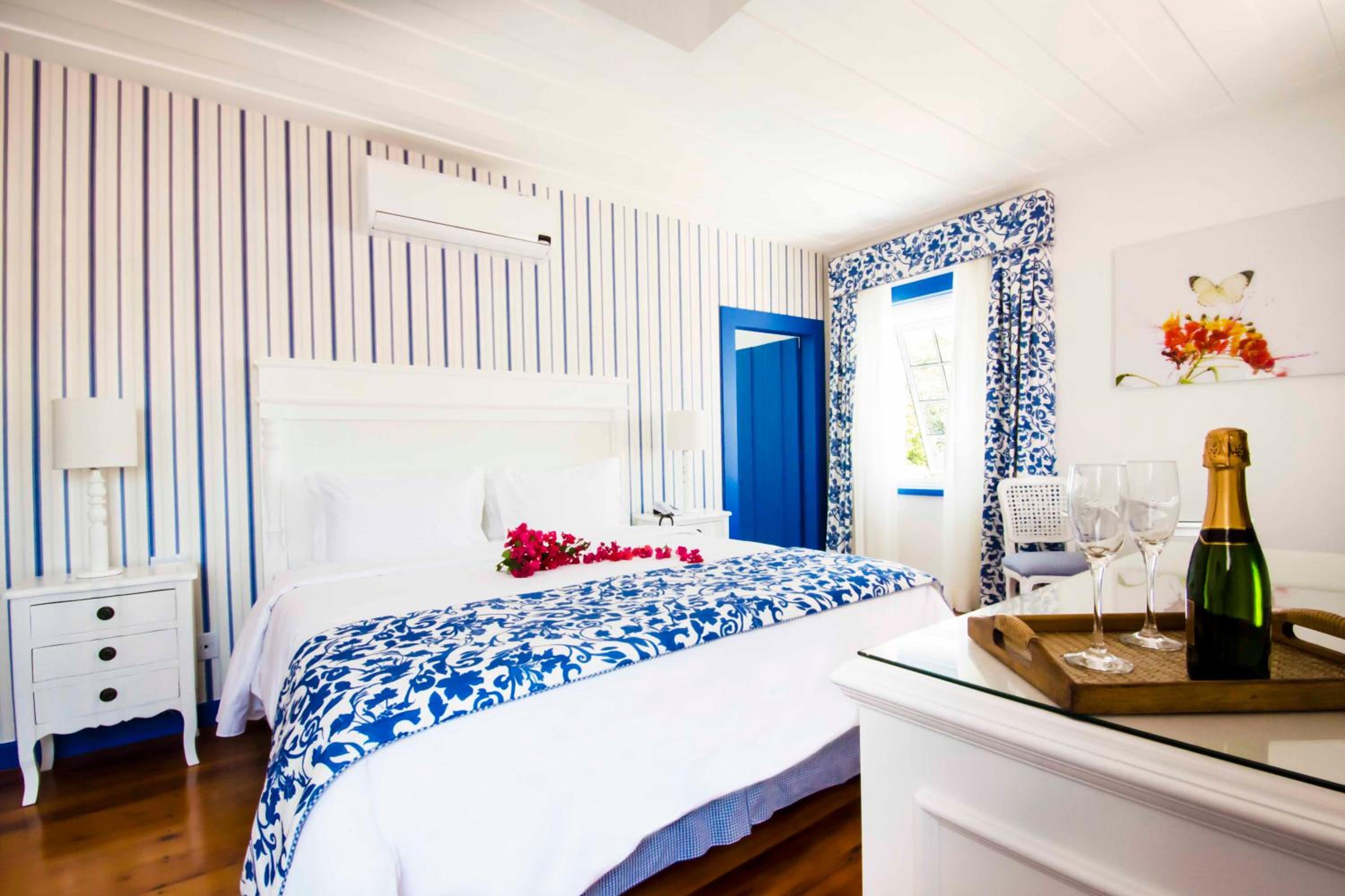 Deluxe Suite photo 1
