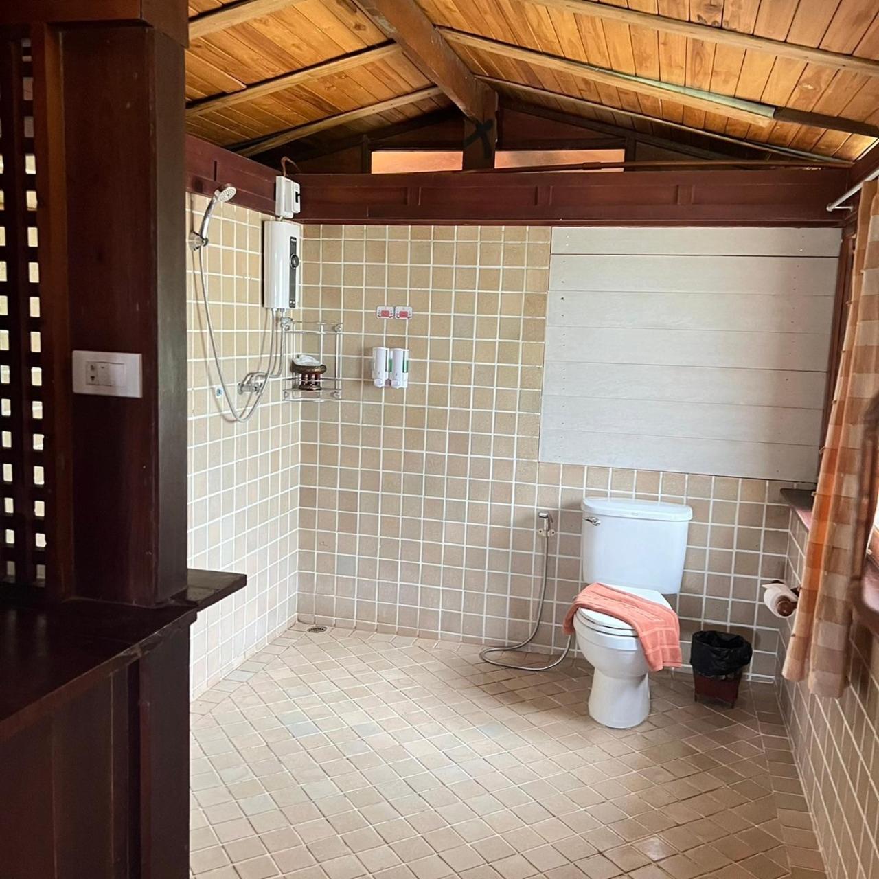 Deluxe Triple Room photo 3