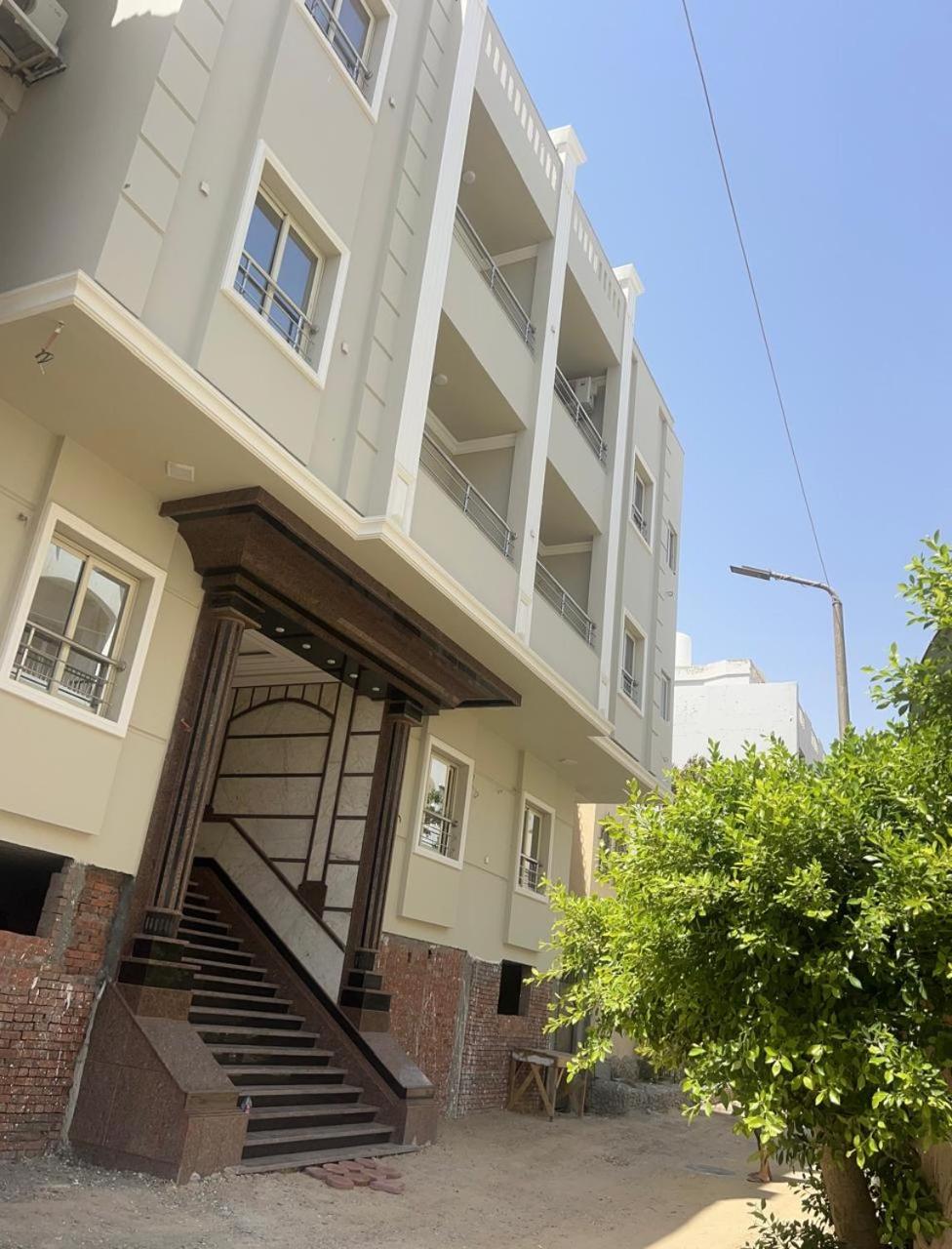 One-Bedroom Apartment with Terrace photo 3