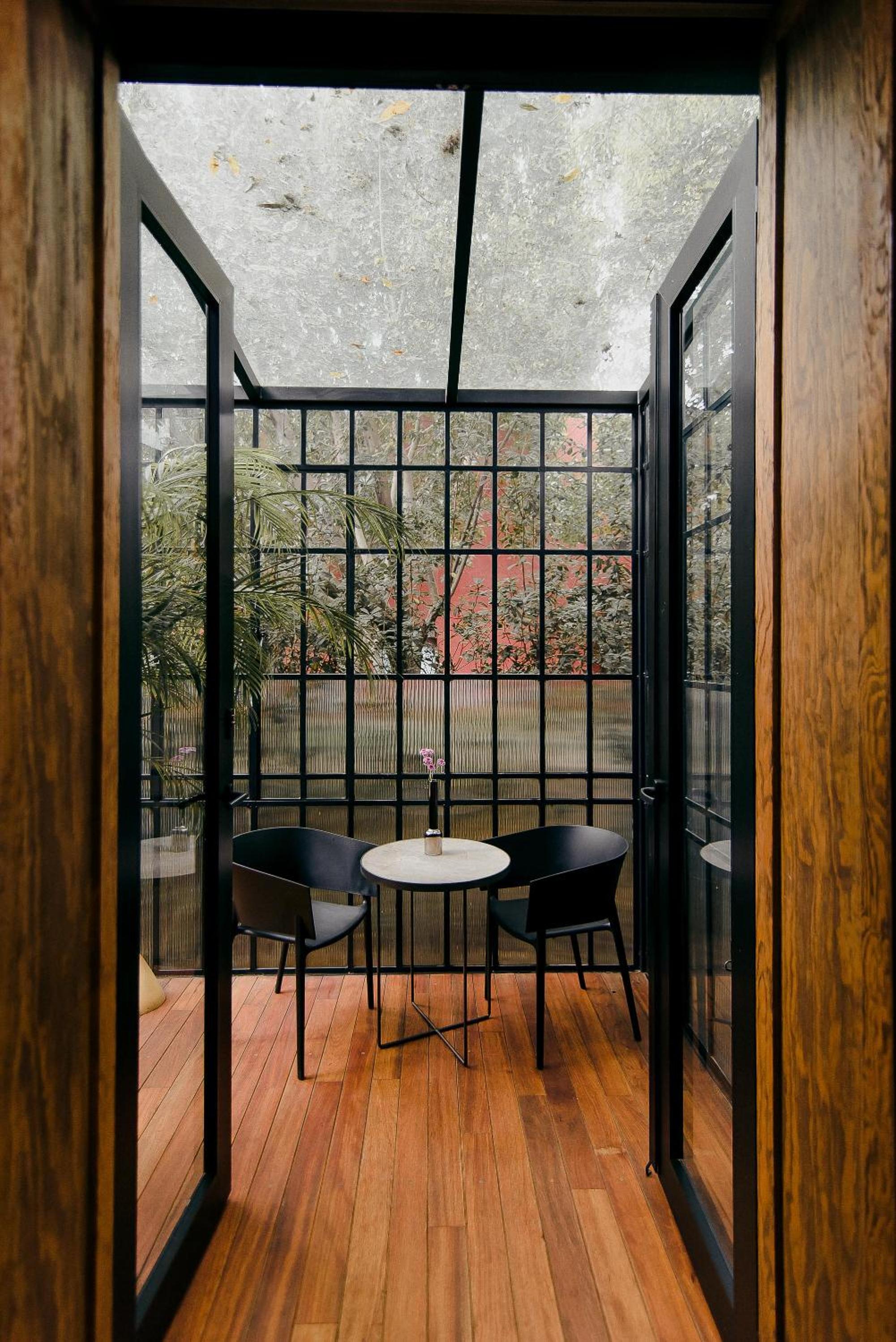 Deluxe Room - Photo 2