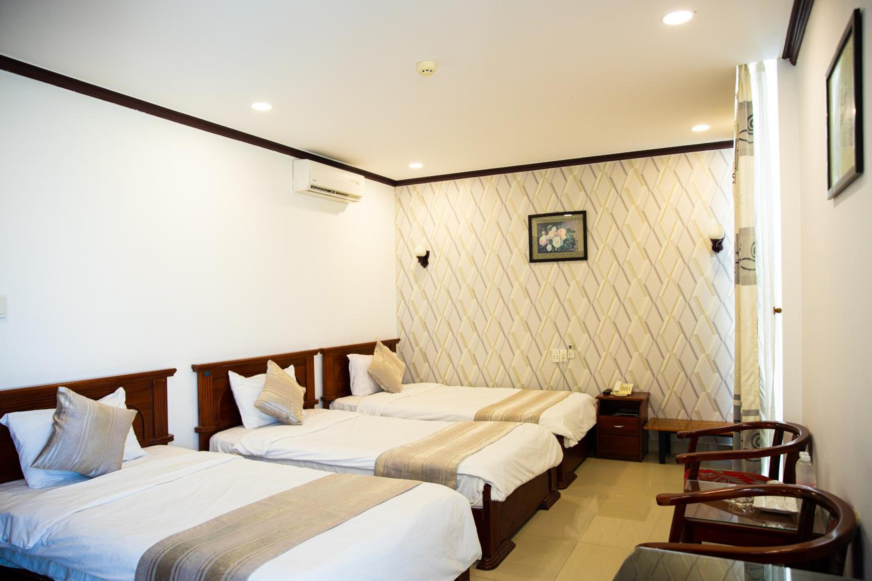 Triple Room - Photo 5