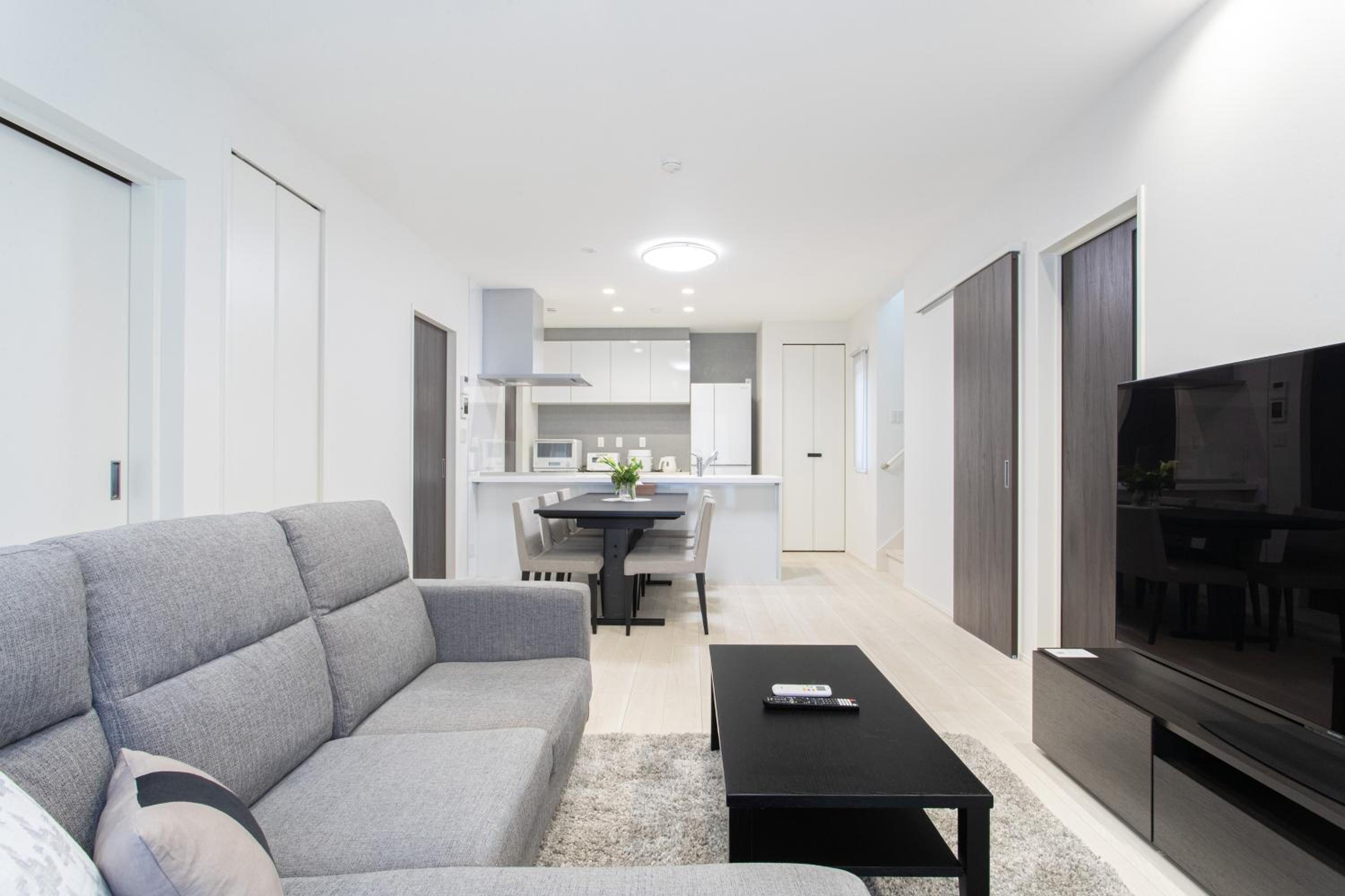 Villa 5 photo 1