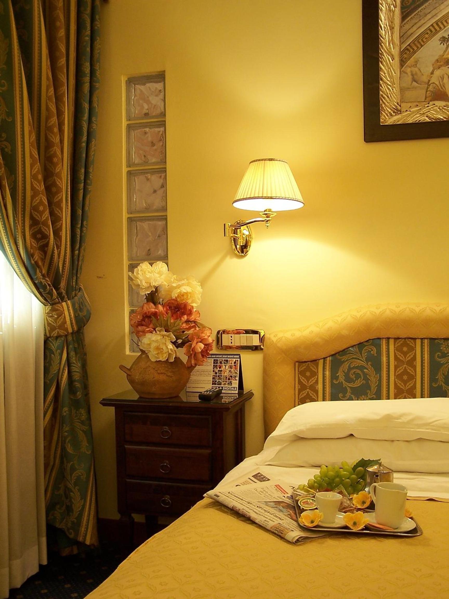 Double or Twin Room - Photo 1