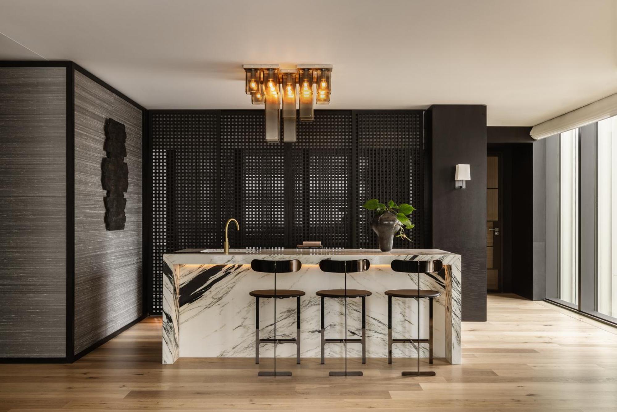 Capella Suite