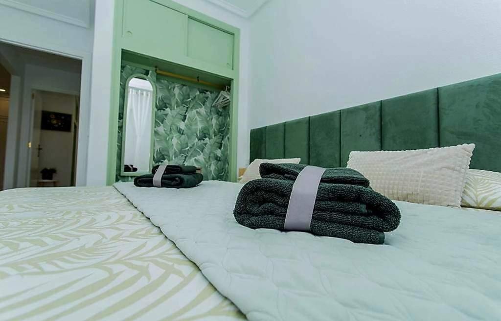 Apartamento de dos habitaciones con balcón