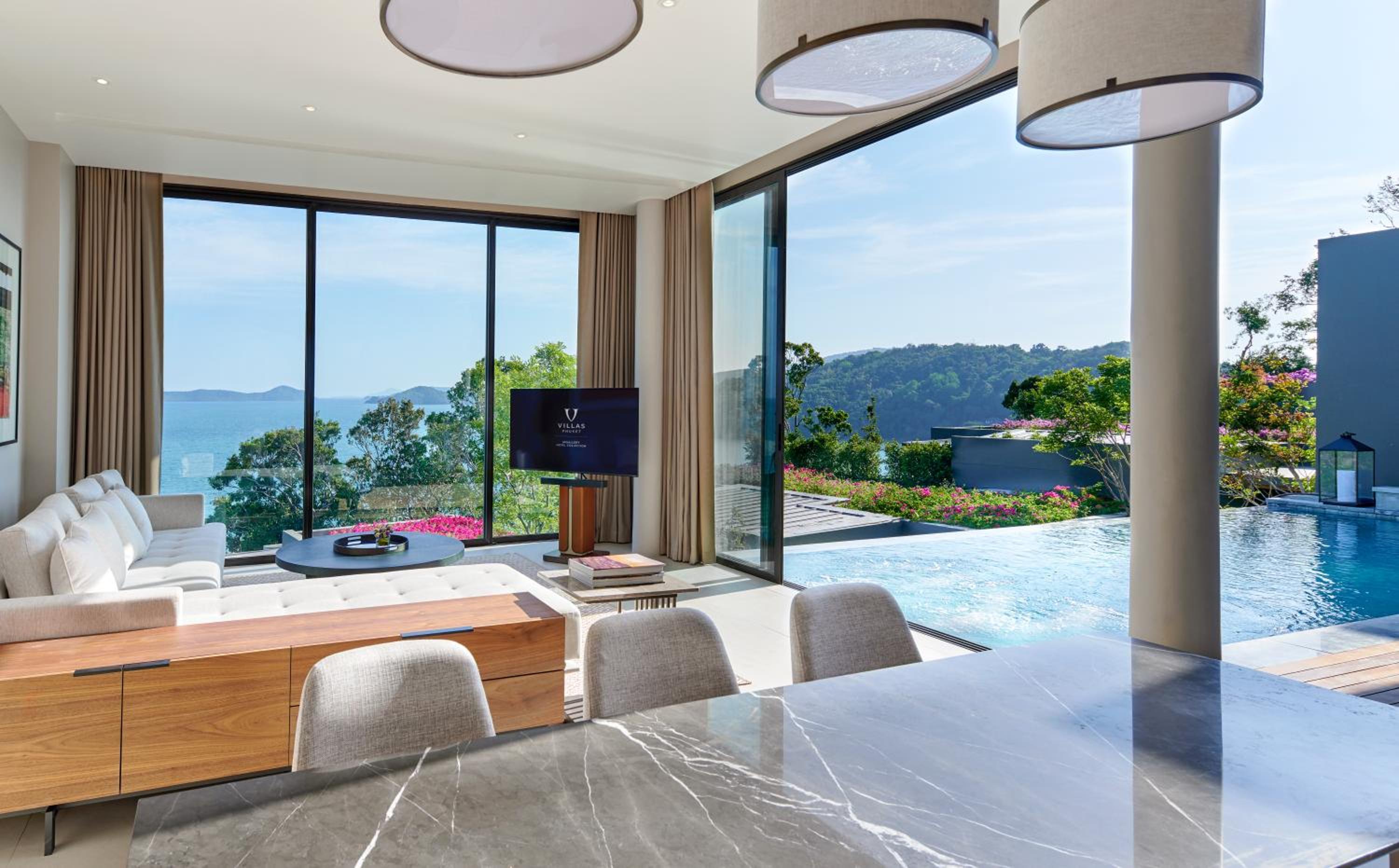 Three-Bedroom Villa with Sea View (24-hour butler service) - Photo 3