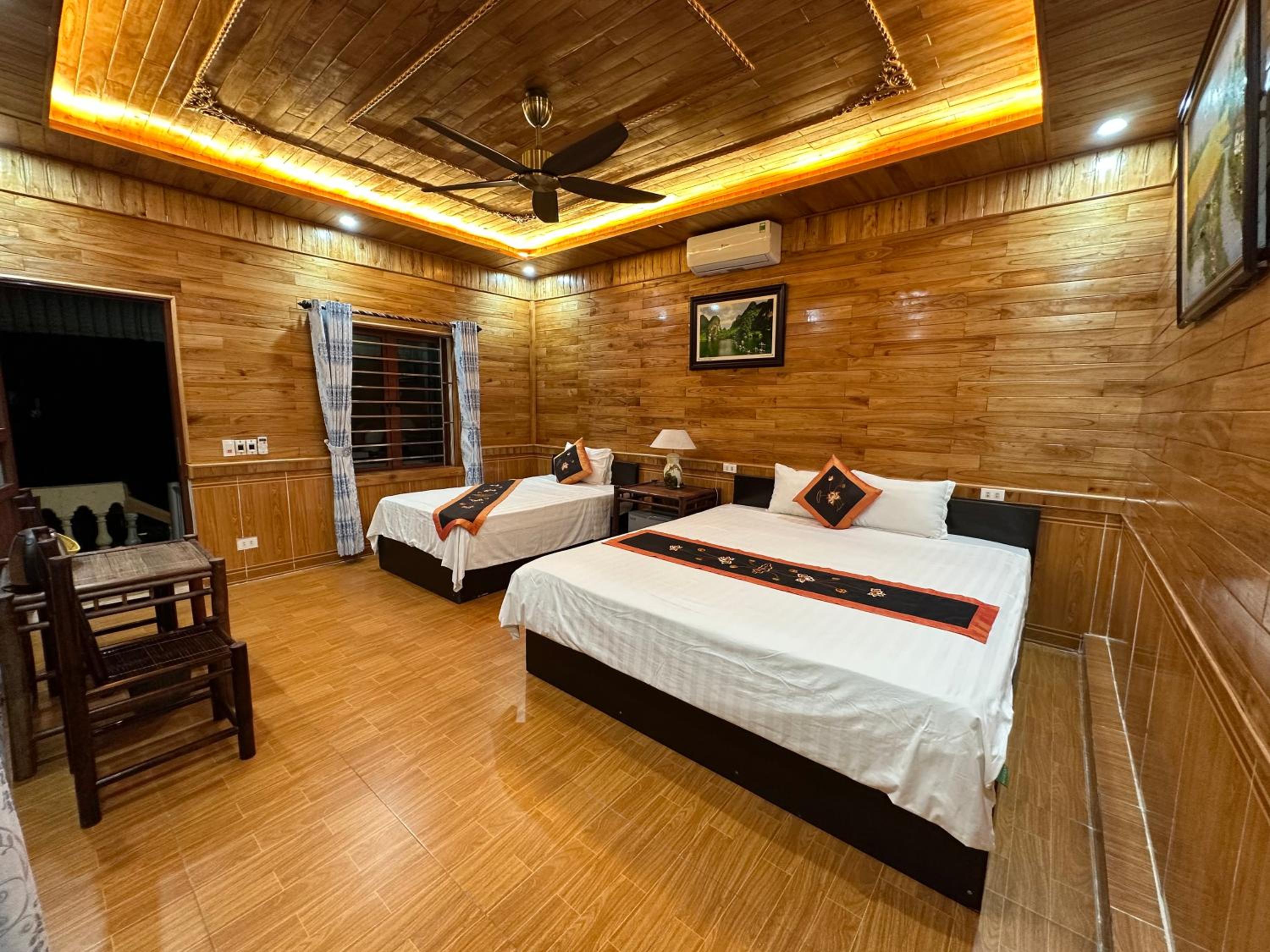Triple Room with Terrace photo 1